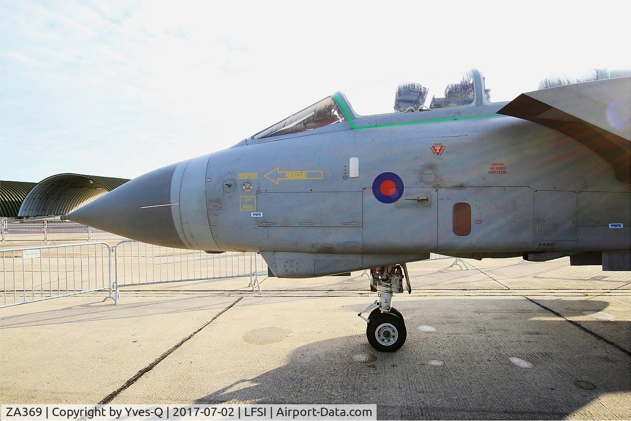ZA369, 1982 Panavia Tornado GR.4A C/N 166/BS051/3083, Royal Air Force Panavia Tornado GR.4A, Static display, St Dizier-Robinson Air Base 113 (LFSI) Open day 2017