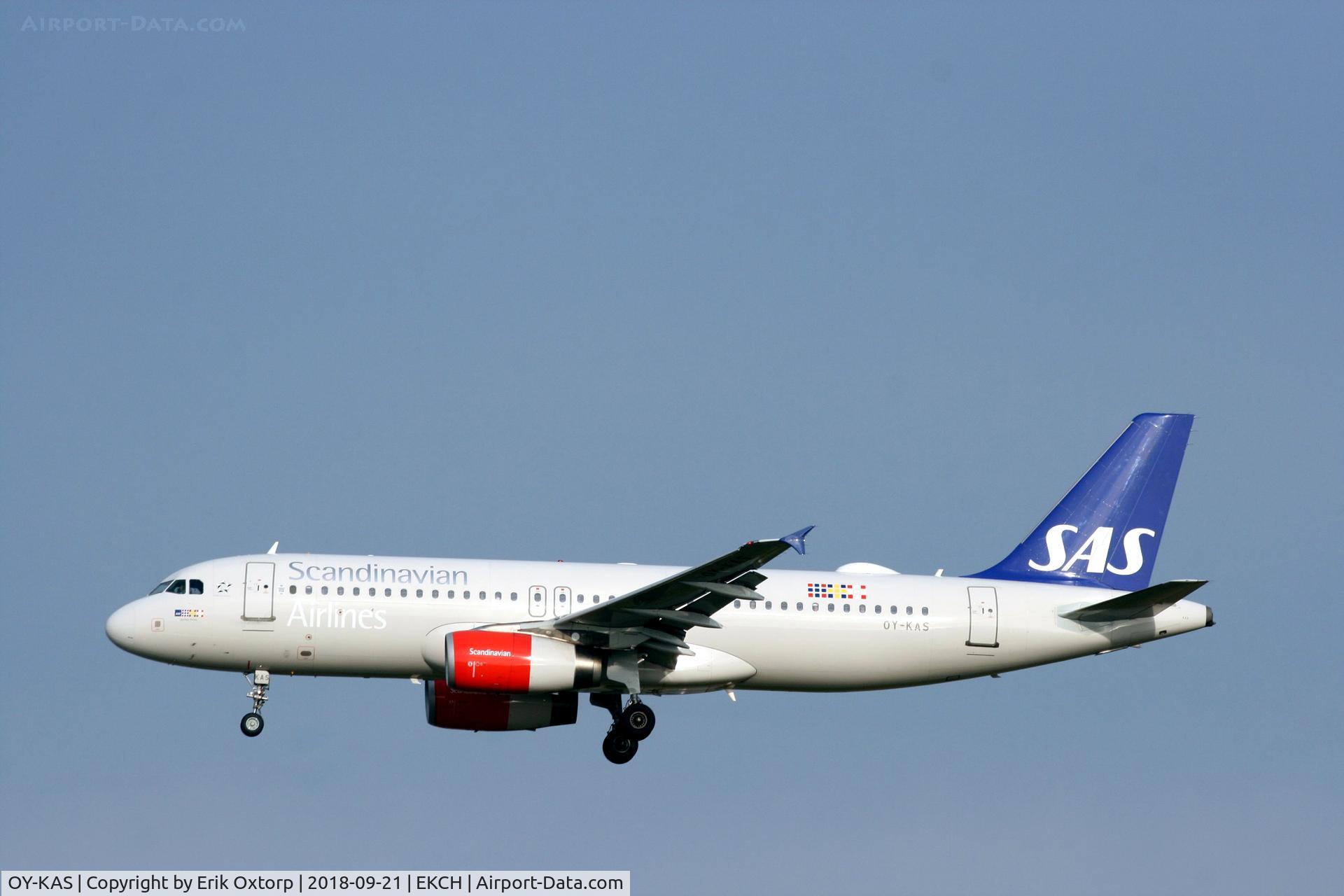 OY-KAS, 2007 Airbus A320-232 C/N 3335, OY-KAS landing rw 22L