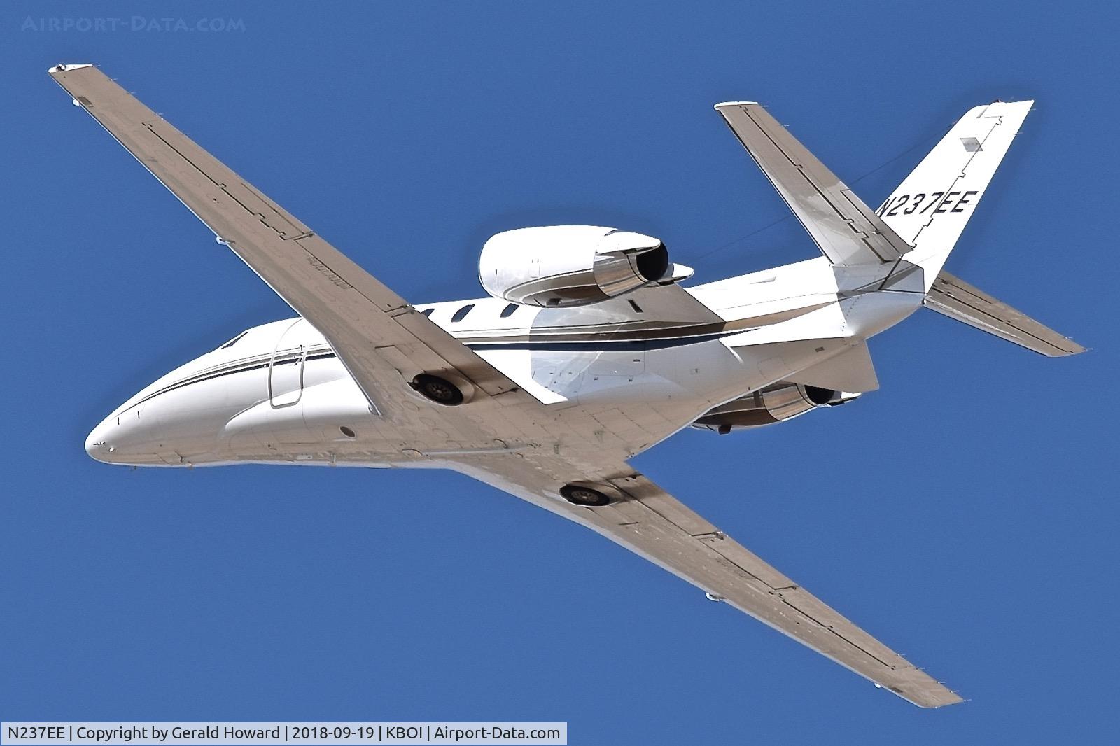 N237EE, 2013 Cessna 560XL C/N 560-6149, Departing BOI.