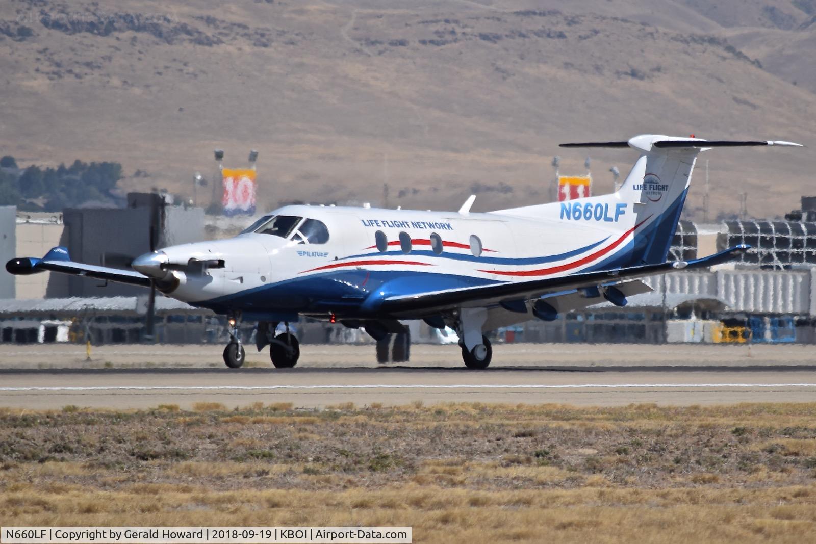 N660LF, 2012 Pilatus PC-12/47E C/N 1347, Landing roll out on RWY 28L.