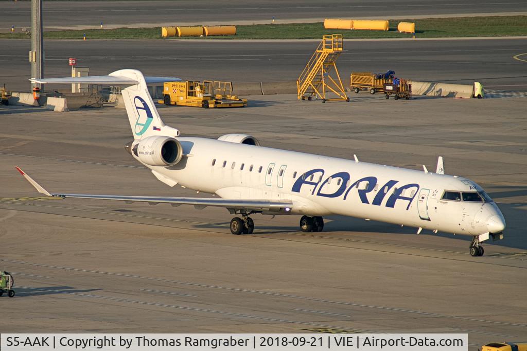 S5-AAK, 2007 Canadair CRJ-900ER (CL-600-2D24) C/N 15128, Adria Airways Canadair Regionaljet 900ER