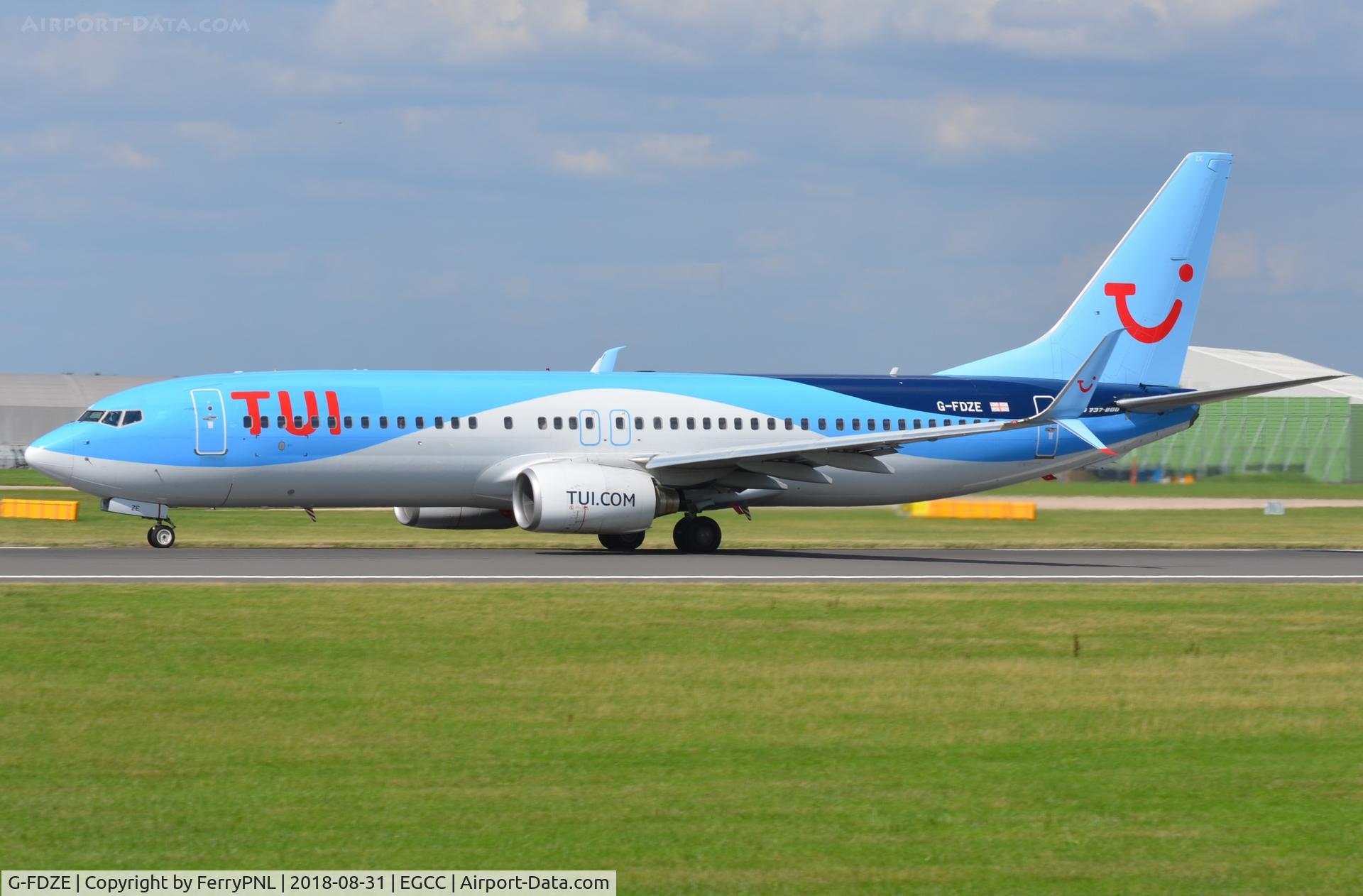 G-FDZE, 2008 Boeing 737-8K5 C/N 35137, TUI B738