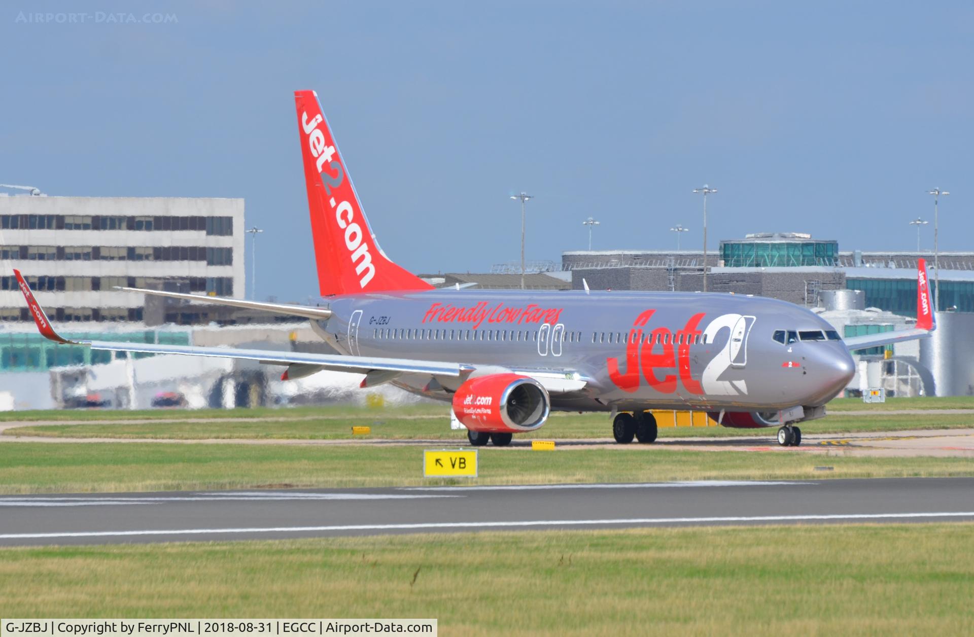 G-JZBJ, 2018 Boeing 737-8MG C/N 63165, Jet2 B738 lining-up