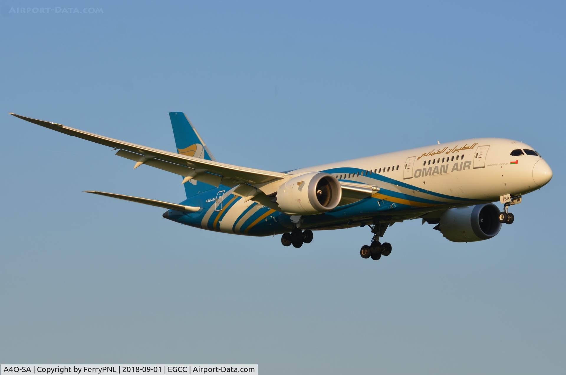 A4O-SA, 2015 Boeing 787-8 Dreamliner Dreamliner C/N 42378, Oman Air B788 on short finals for MAN