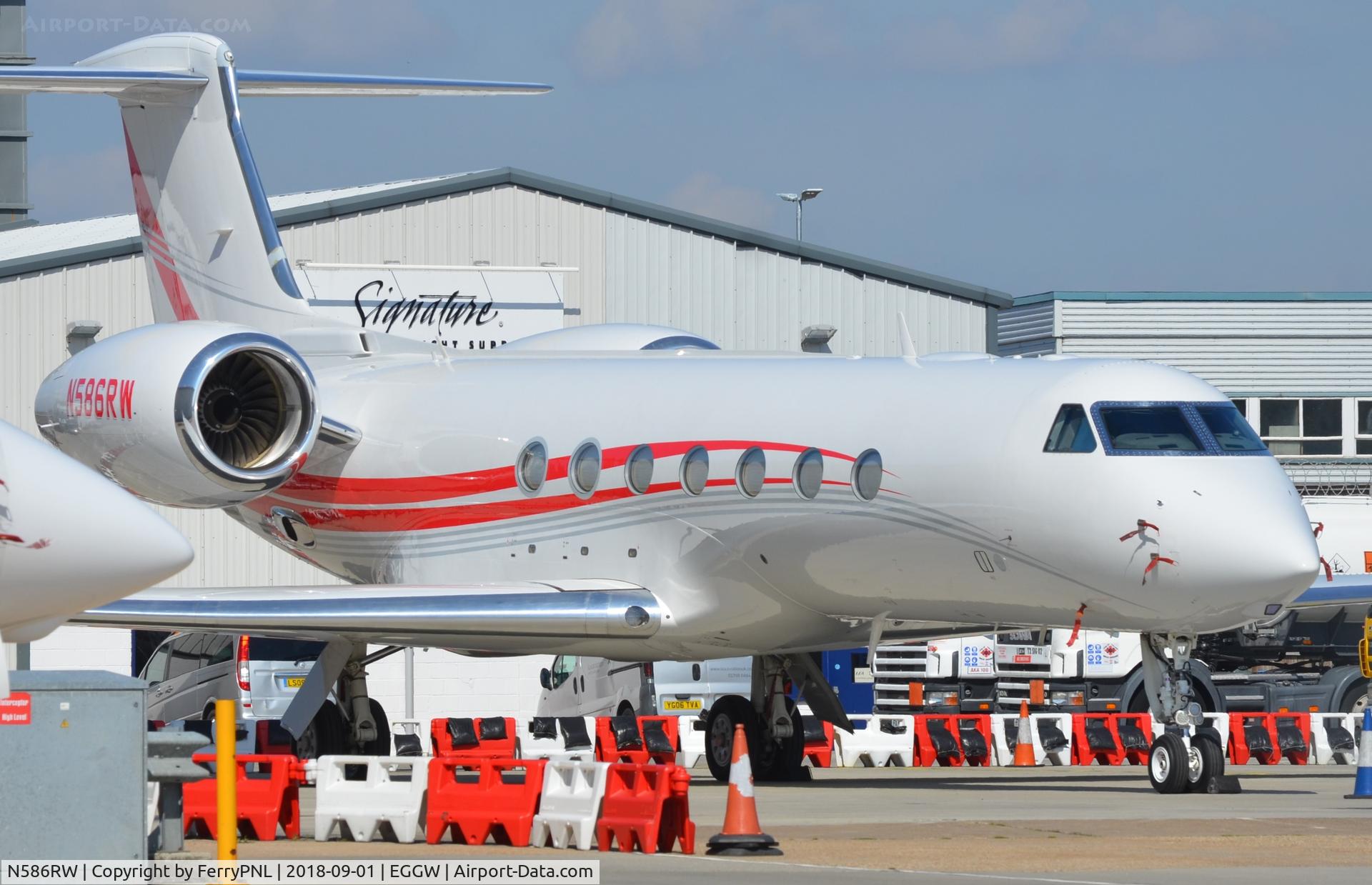 N586RW, 2013 Gulfstream Aerospace GV-SP (G550) C/N 5448, Coca Cola G5 in LTN