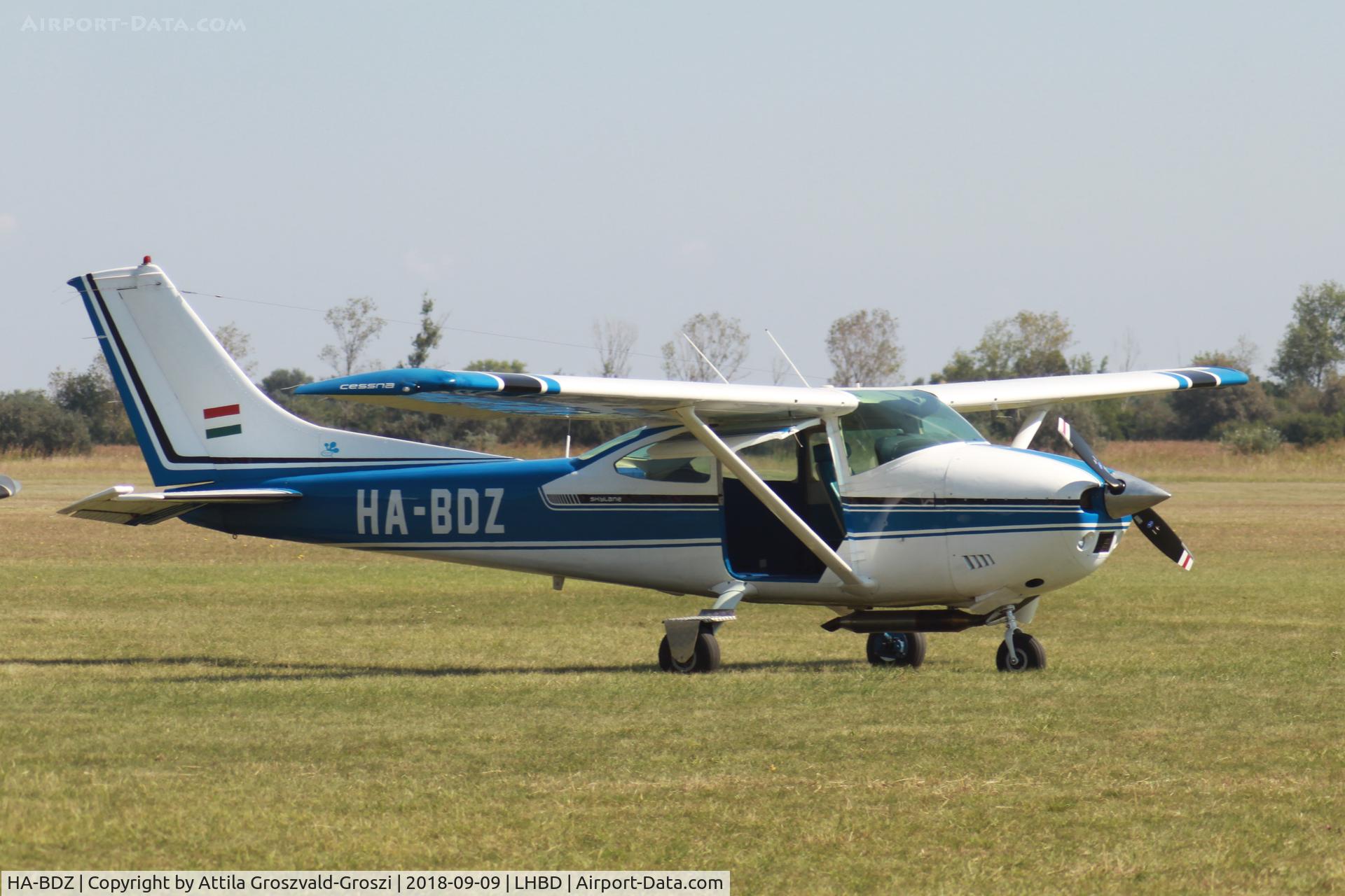 HA-BDZ, 1972 Cessna 182P Skylane C/N 18261520, LHBD - Ex Military Air Base, Börgönd Airport Airshow 2018
