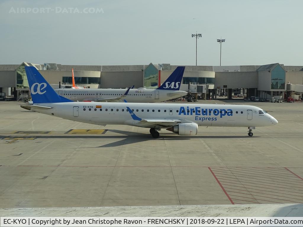 EC-KYO, 2009 Embraer 195LR (ERJ-190-200LR) C/N 19000276, Air Europa Express UX5201	departure to Granada (GRX)
