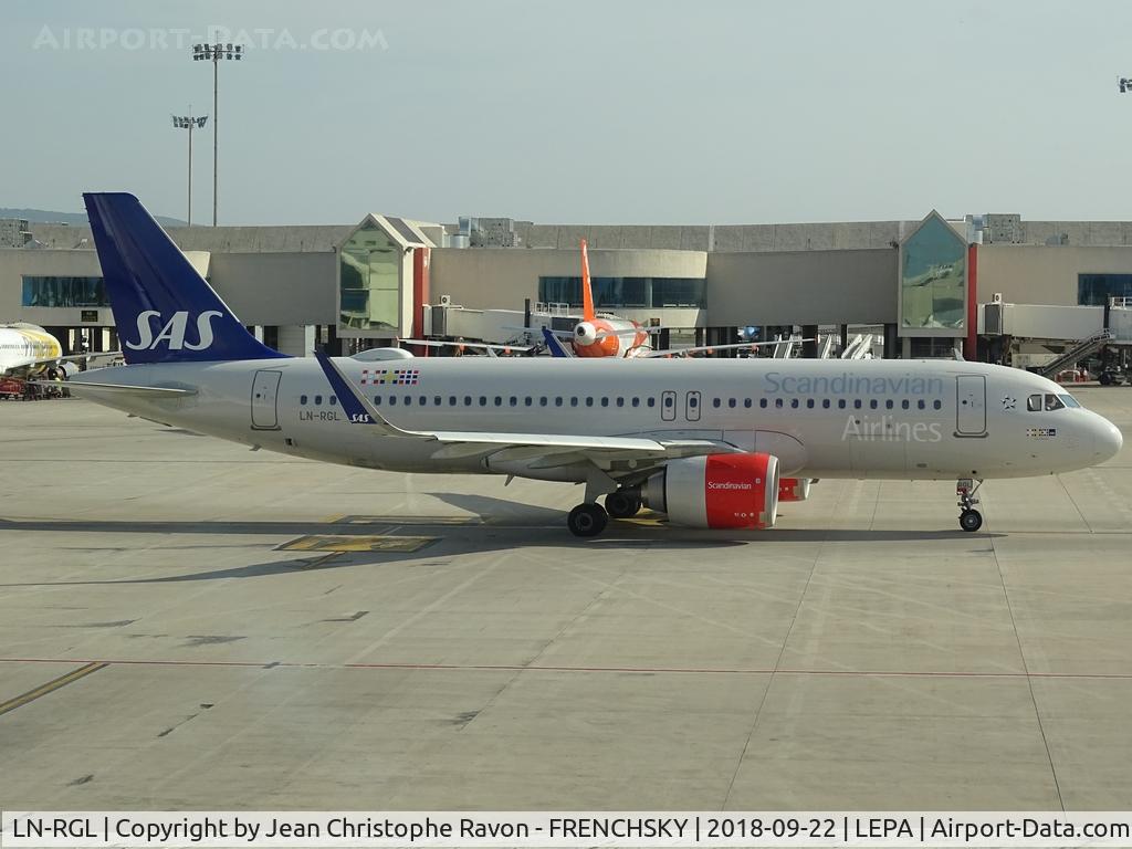 LN-RGL, 2016 Airbus A320-251NEO C/N 7290, Terminal C, SK7844 departure to Stockholm (ARN)