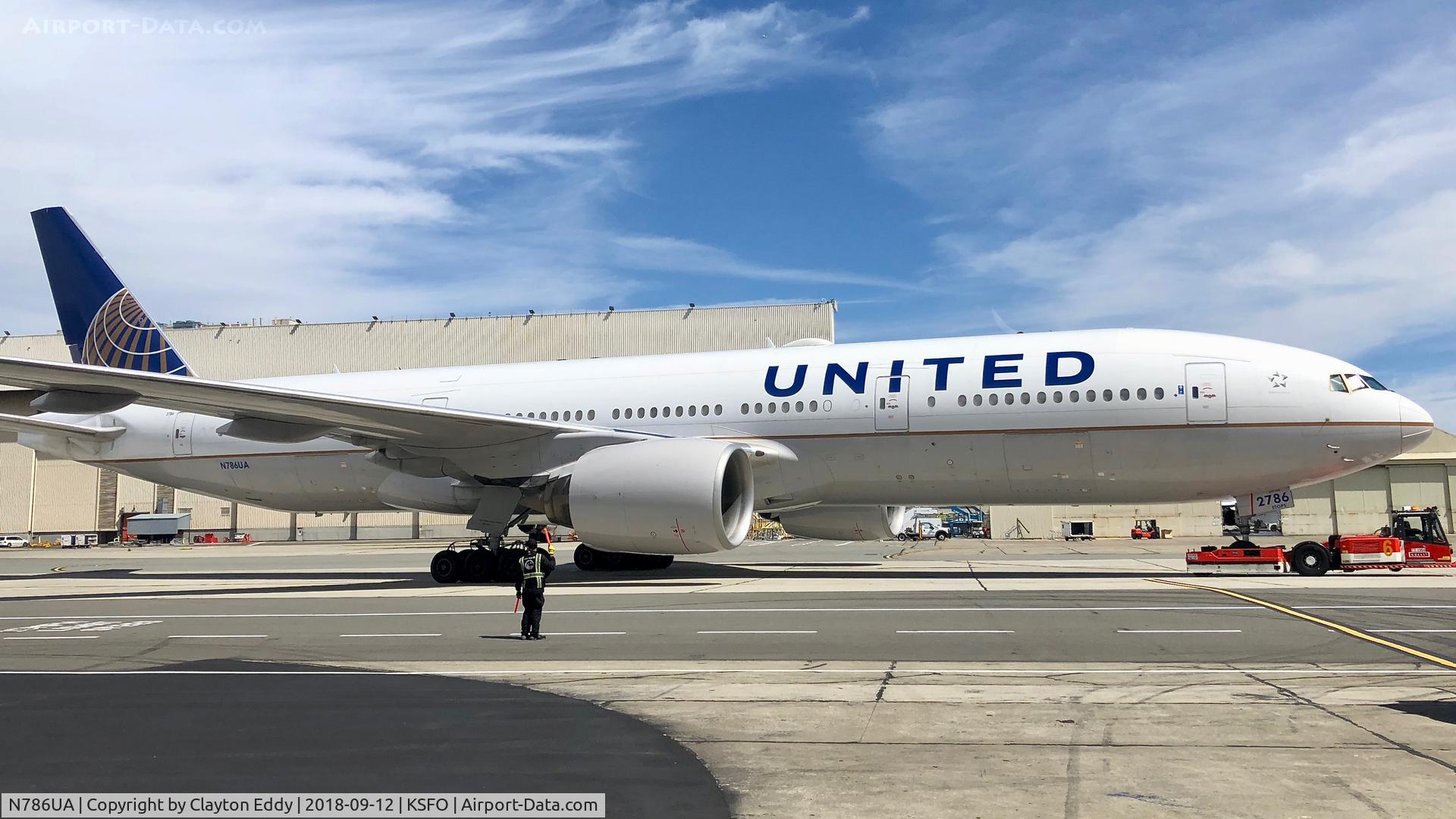 N786UA, 1997 Boeing 777-222/ER C/N 26938, SFO 2018.