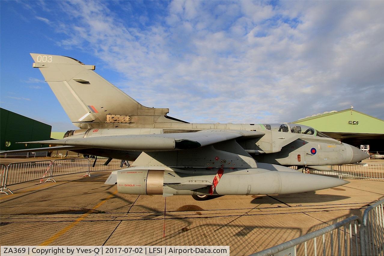 ZA369, 1982 Panavia Tornado GR.4A C/N 166/BS051/3083, Royal Air Force Panavia Tornado GR.4A, Static display, St Dizier-Robinson Air Base 113 (LFSI) Open day 2017