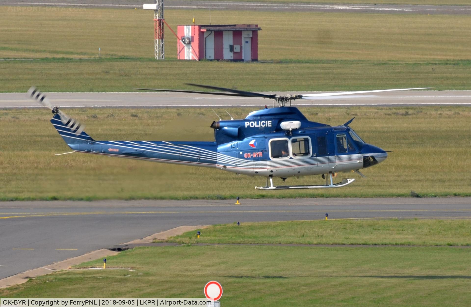 OK-BYR, Bell 412EP C/N 36271, Bell 412 of Czeck police landing