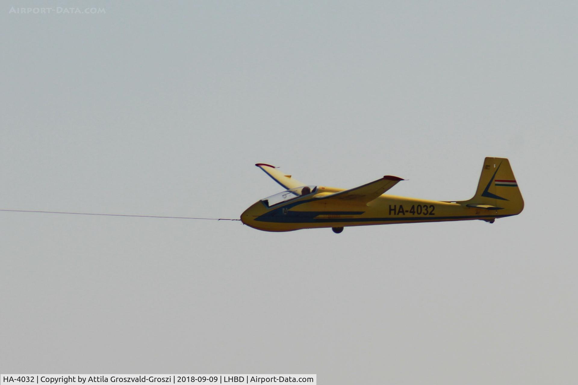 HA-4032, 1961 PZL-Bielsko SZD-22C Mucha Standard C/N F-645, LHBD - Ex Military Air Base, Börgönd Airport Airshow 2018