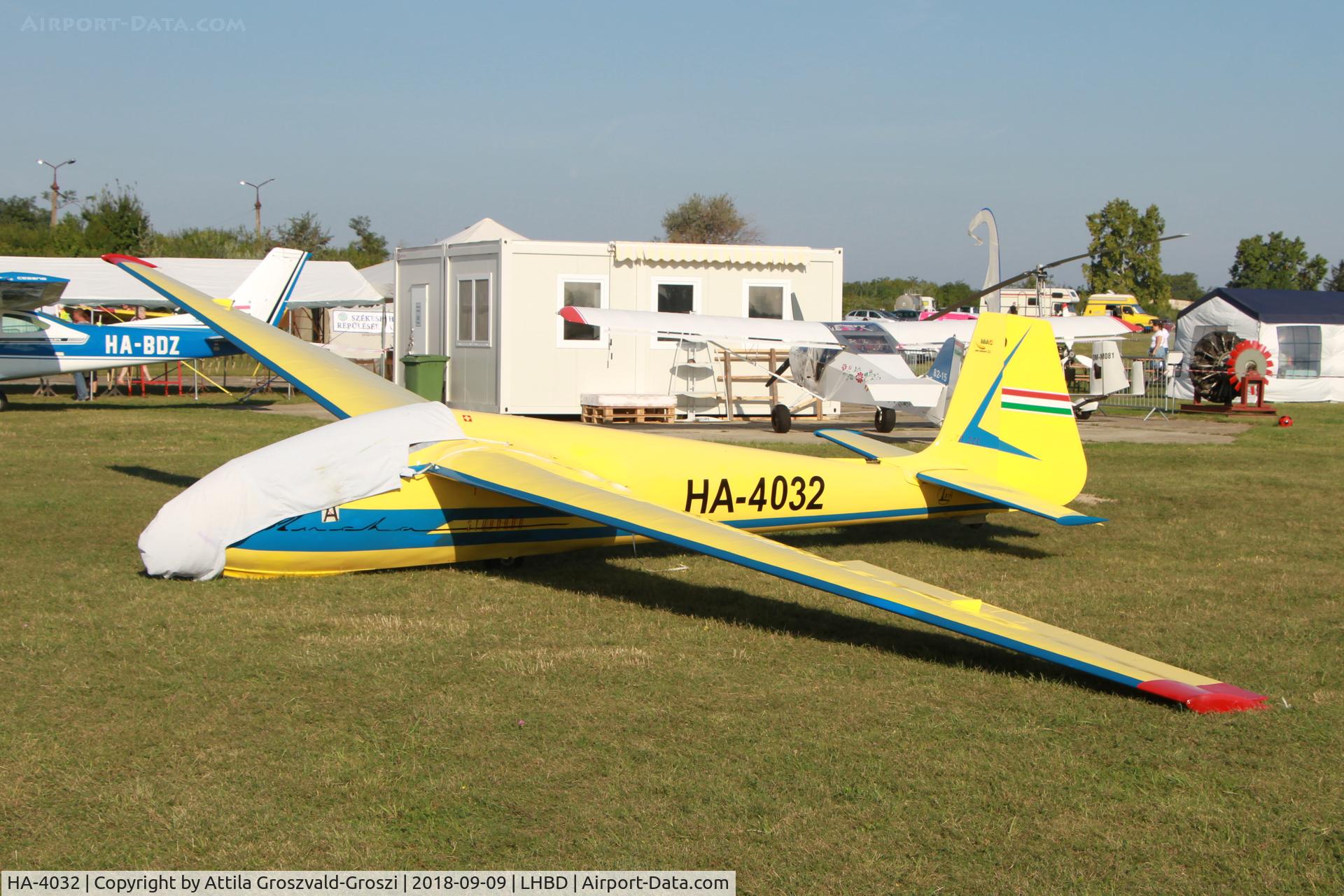 HA-4032, 1961 PZL-Bielsko SZD-22C Mucha Standard C/N F-645, LHBD - Ex Military Air Base, Börgönd Airport Airshow 2018