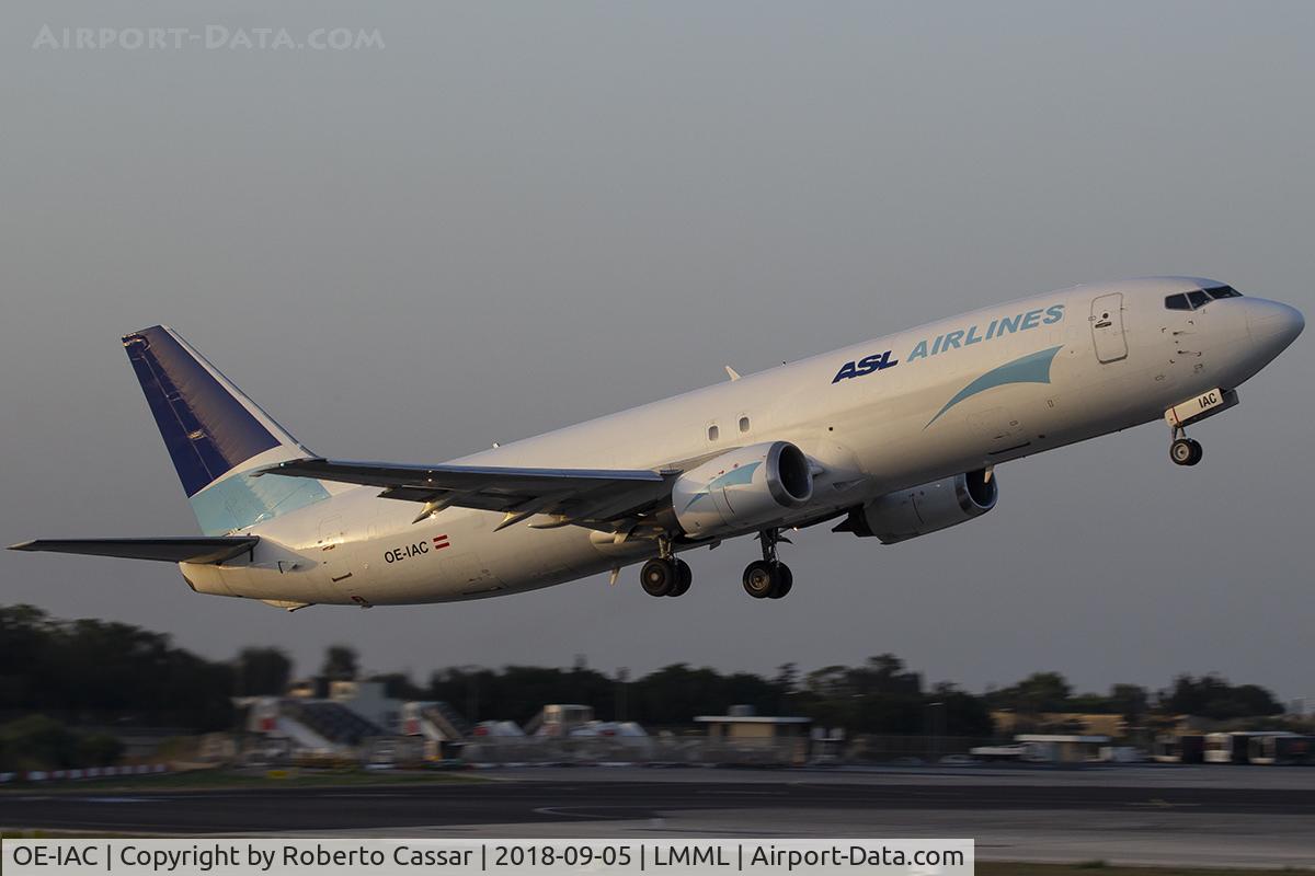 OE-IAC, 1998 Boeing 737-4M0 C/N 29202, Runway 13