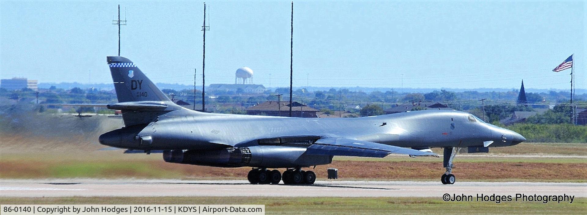 86-0140, 1986 Rockwell B-1B Lancer C/N 100, 