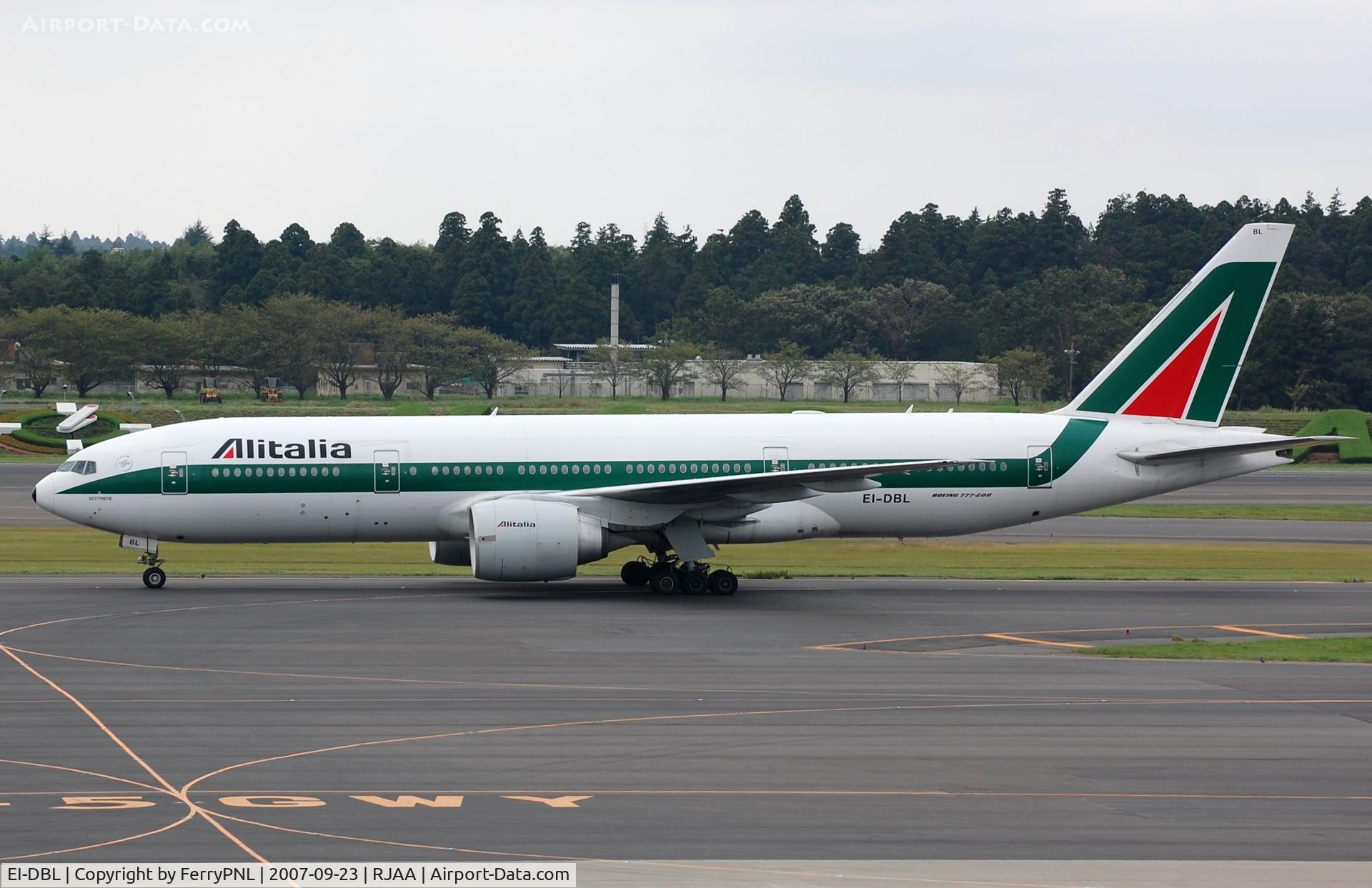 EI-DBL, 2003 Boeing 777-243/ER C/N 32781, Alitalia B772 in NRT
