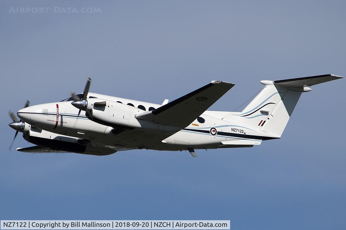 NZ7122, 2006 Raytheon B200 King Air C/N BB-1944, BACK TO OHAKEA