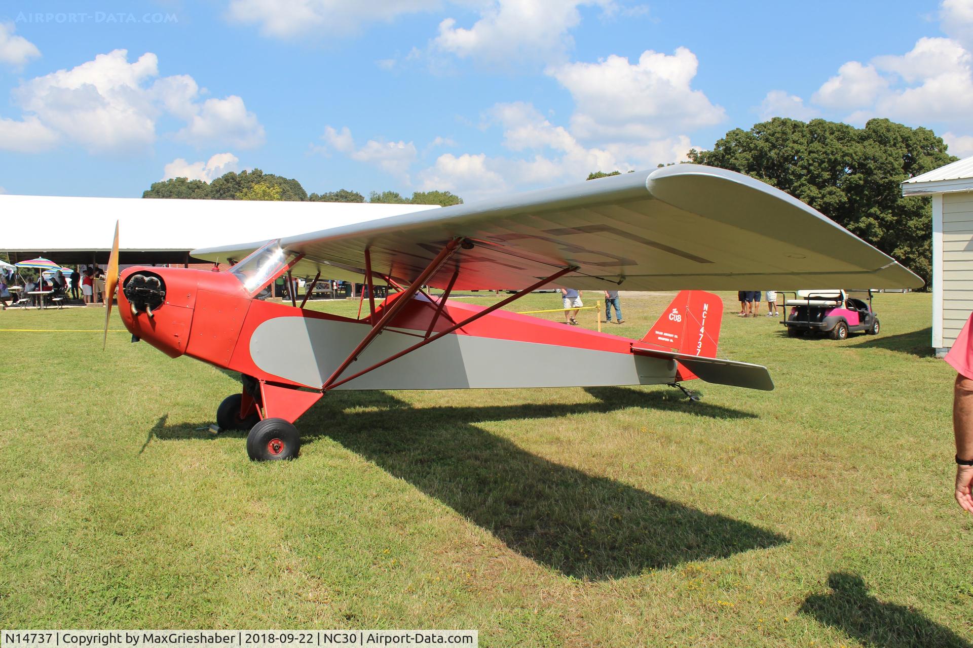 N14737, 1935 Taylor E-2 C/N 144, Miller Air Park Fly In 2018