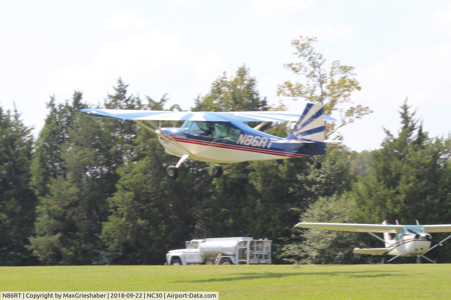 N86RT, 1992 American Champion 8KCAB Decathlon C/N 682-92, Miller Air Park Fly In 2018