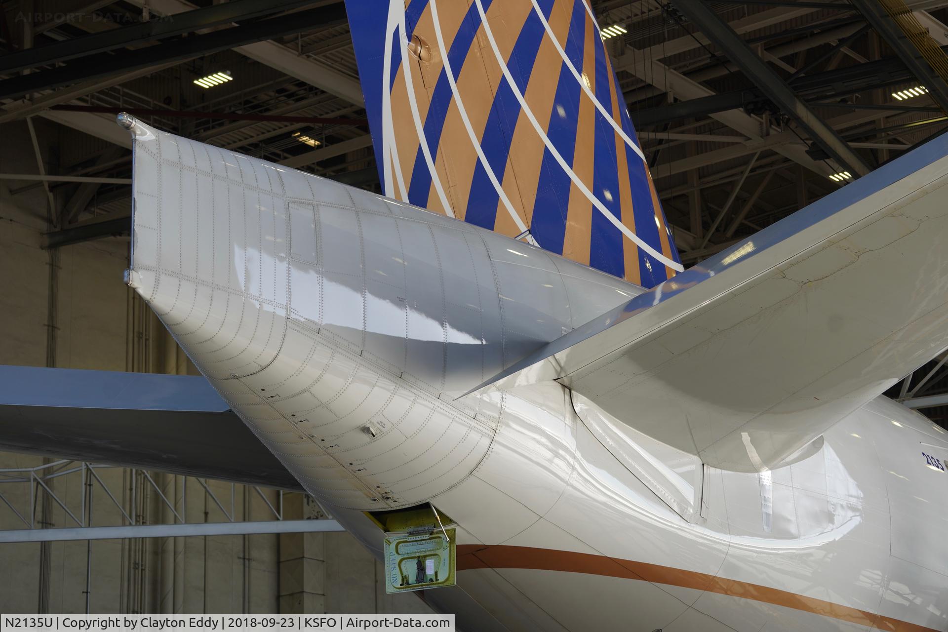 N2135U, 2017 Boeing 777-300/ER C/N 62646, SFO 2018.