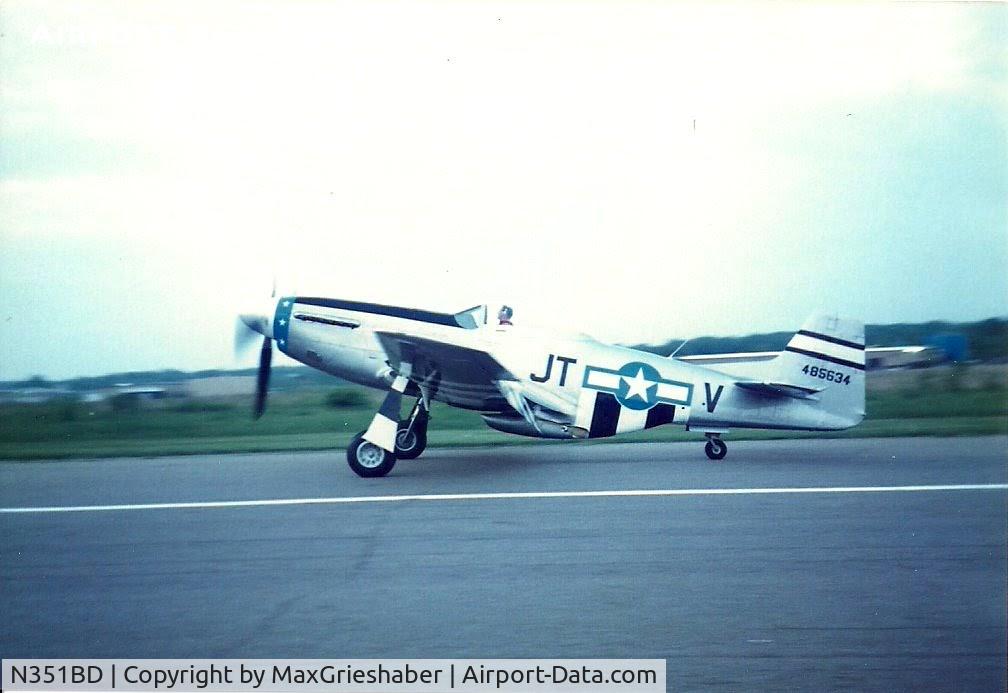 N351BD, 1944 North American F-51D Mustang C/N 44-85634, Photo is from ~1990