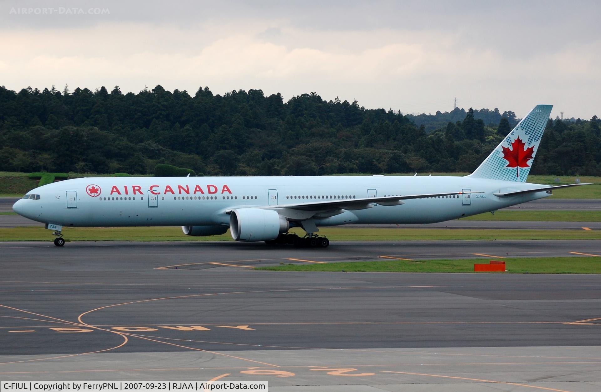 C-FIUL, 2007 Boeing 777-333/ER C/N 35255, Air Canada B773
