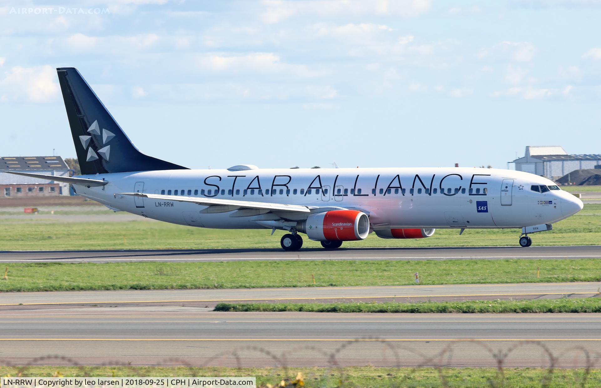LN-RRW, 2004 Boeing 737-883 C/N 32277, Copenhagen 25.9.2018