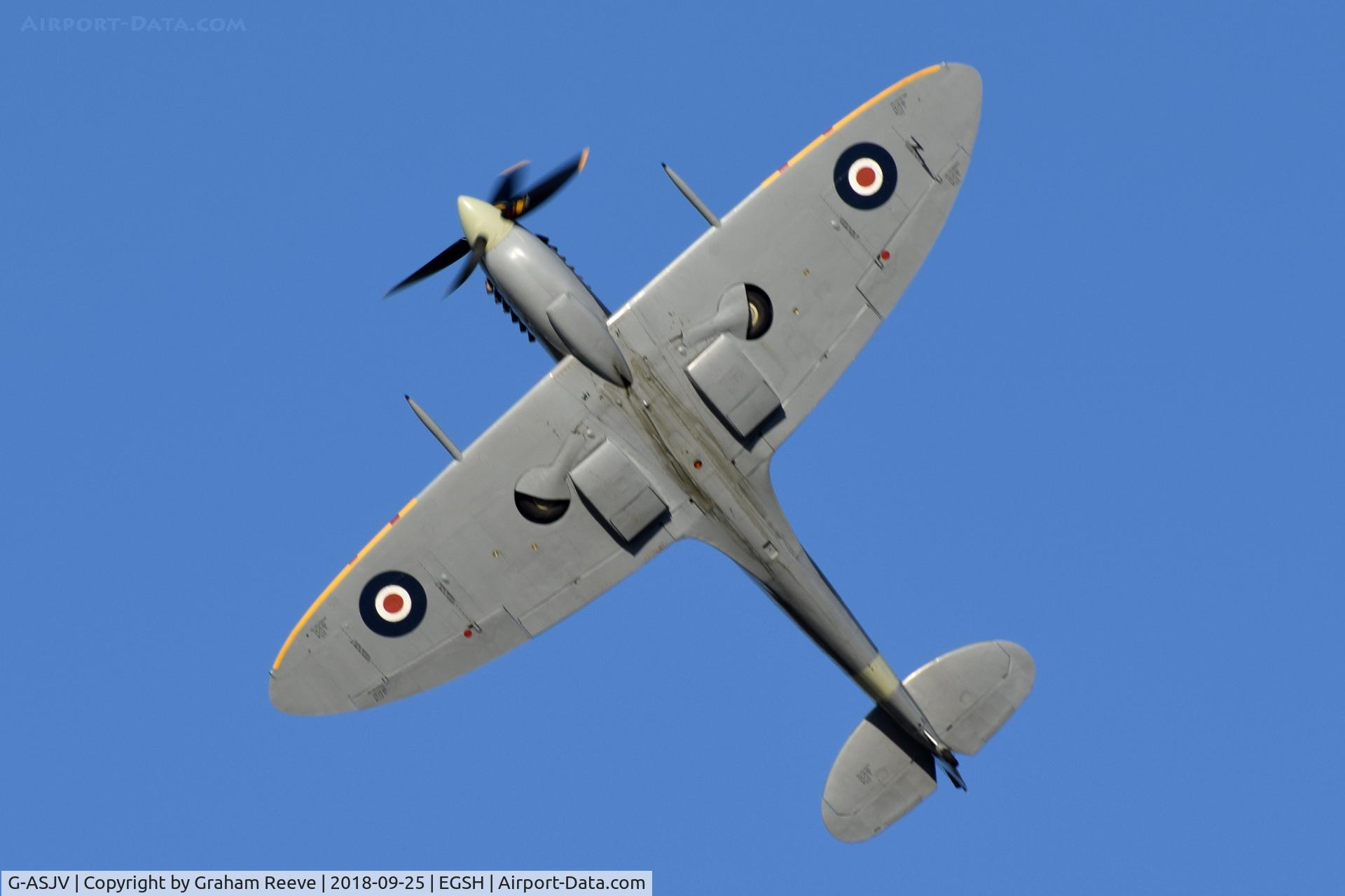 G-ASJV, 1943 Supermarine 361 Spitfire LF.IXb C/N CBAF.IX.552, Departing from Norwich.