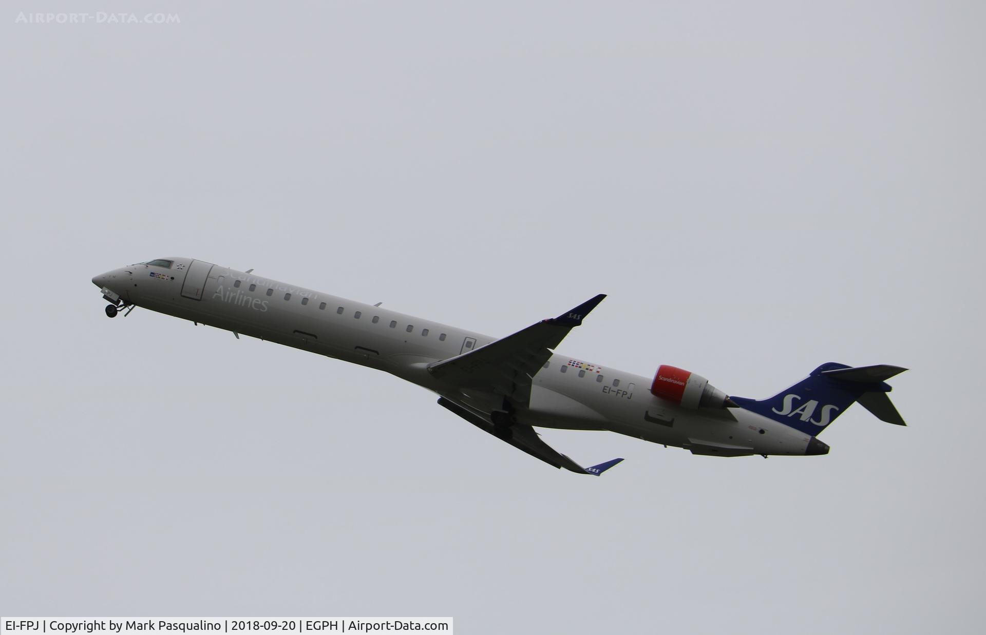 EI-FPJ, 2016 Bombardier CRJ-900 NG (CL-600-2D24) C/N 15426, CL-600-2D24