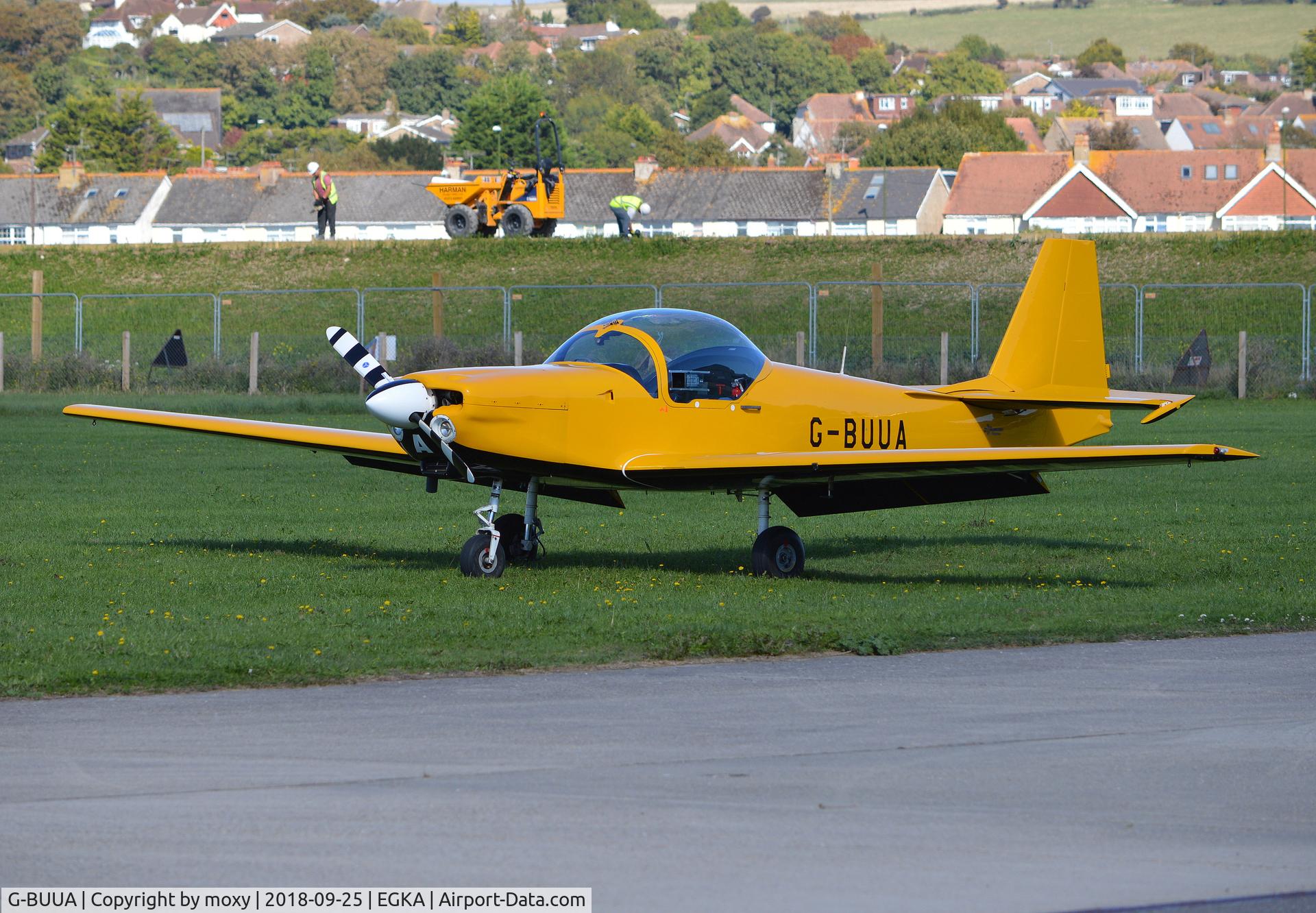 G-BUUA, 1993 Slingsby T-67M Firefly Mk2 C/N 2111, Slingsby T-67M Firefly Mk2 at Shoreham.