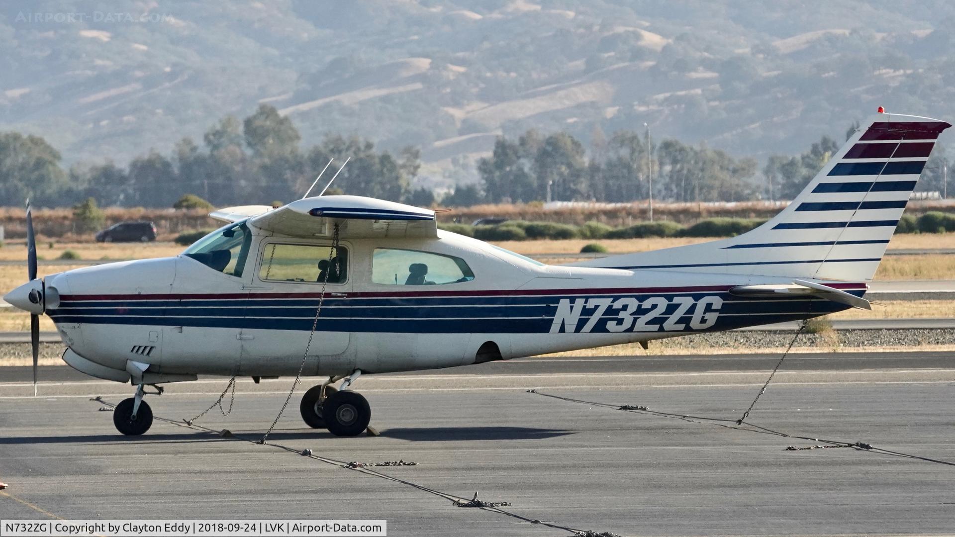 N732ZG, 1977 Cessna T210M Turbo Centurion C/N 21061900, Livermore Airport California 2018.