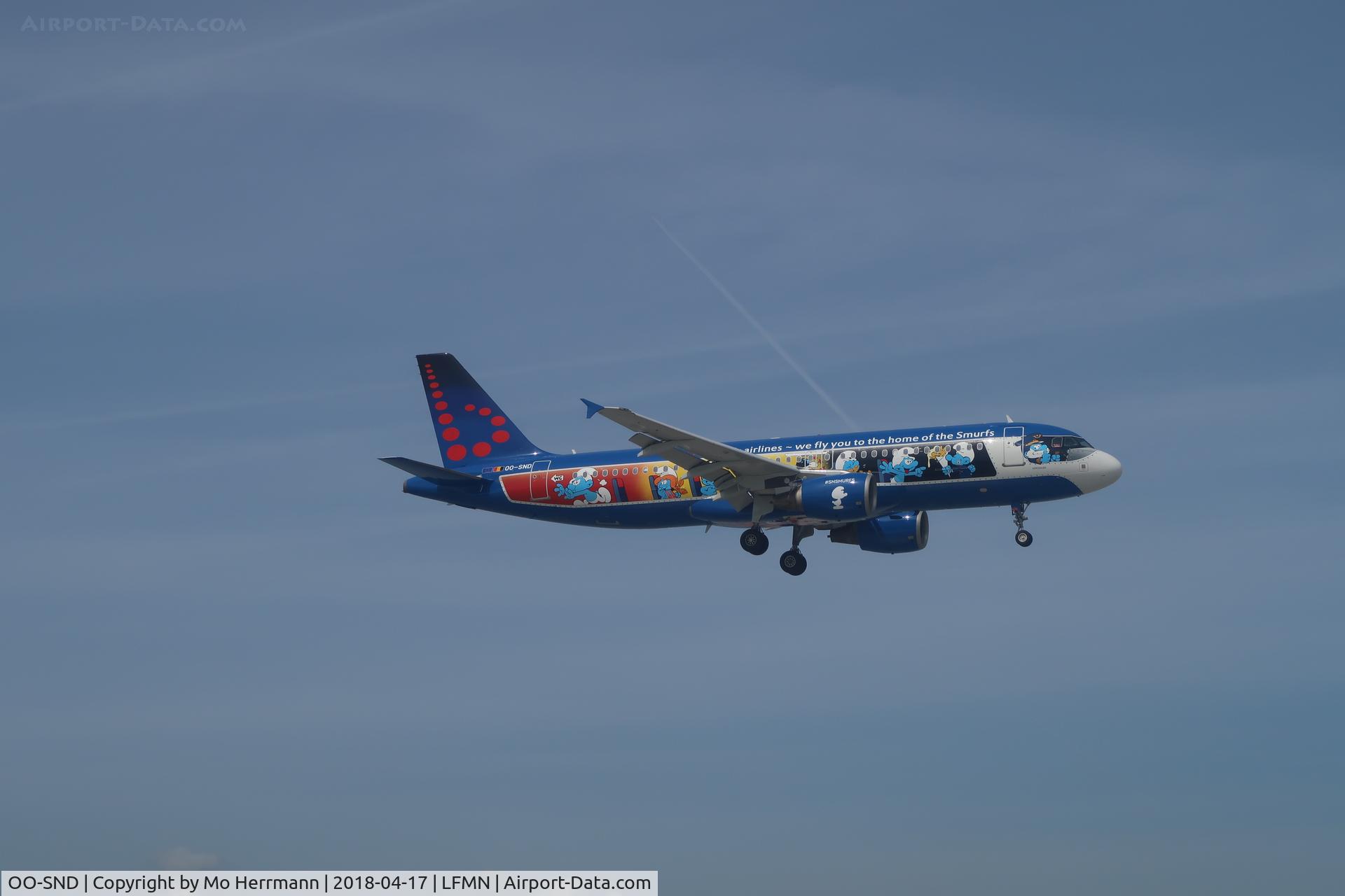 OO-SND, 2002 Airbus A320-214 C/N 1838, Smurfs