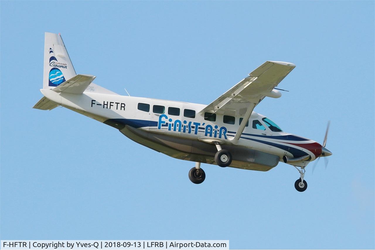 F-HFTR, 2008 Cessna 208B Grand Caravan C/N 208B-2041, Cessna 208B Grand Caravan, On final rwy 07R, Brest-Bretagne Airport (LFRB-BES)