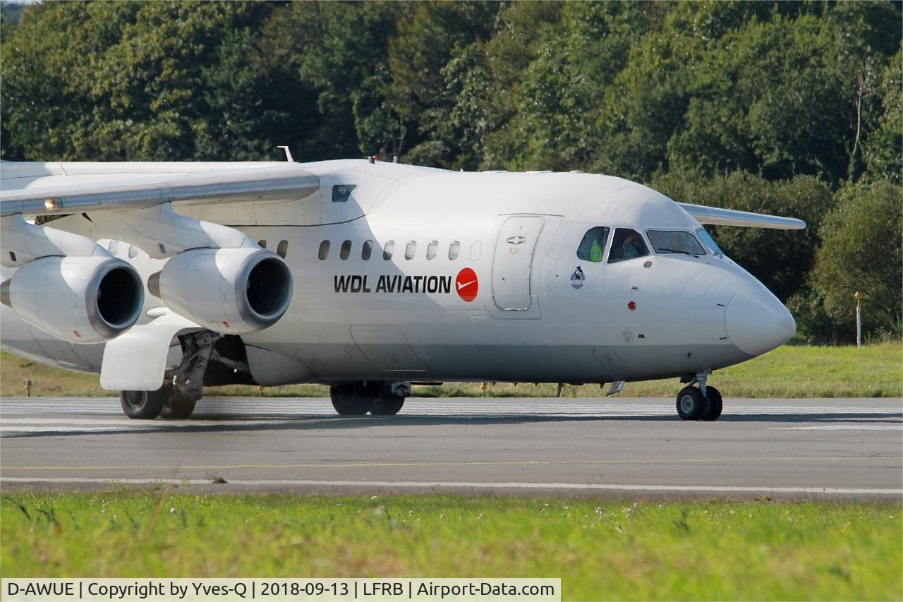 D-AWUE, 1986 British Aerospace BAe.146-200 C/N E2050, British Aerospace BAe.146-200, Ready to take off rwy 07R, Brest-Bretagne airport (LFRB-BES)