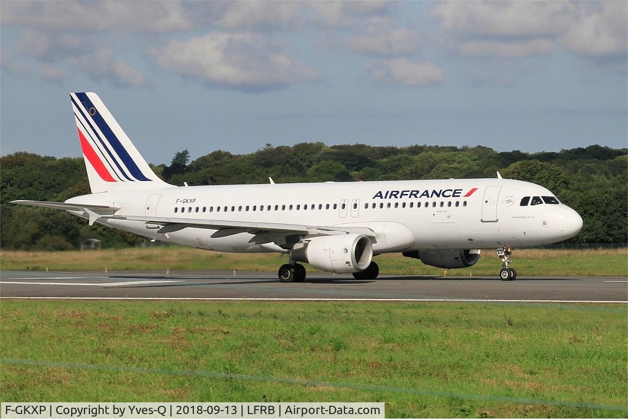 F-GKXP, 2008 Airbus A320-214 C/N 3470, Airbus A320-214,Take off run rwy 07R, Brest-Bretagne airport (LFRB-BES)