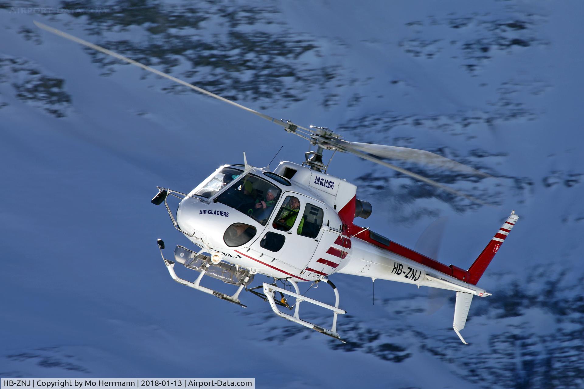 HB-ZNJ, 2010 Eurocopter AS-350B-3 Ecureuil Ecureuil C/N 4939, Lauberhorn FIS Ski Race