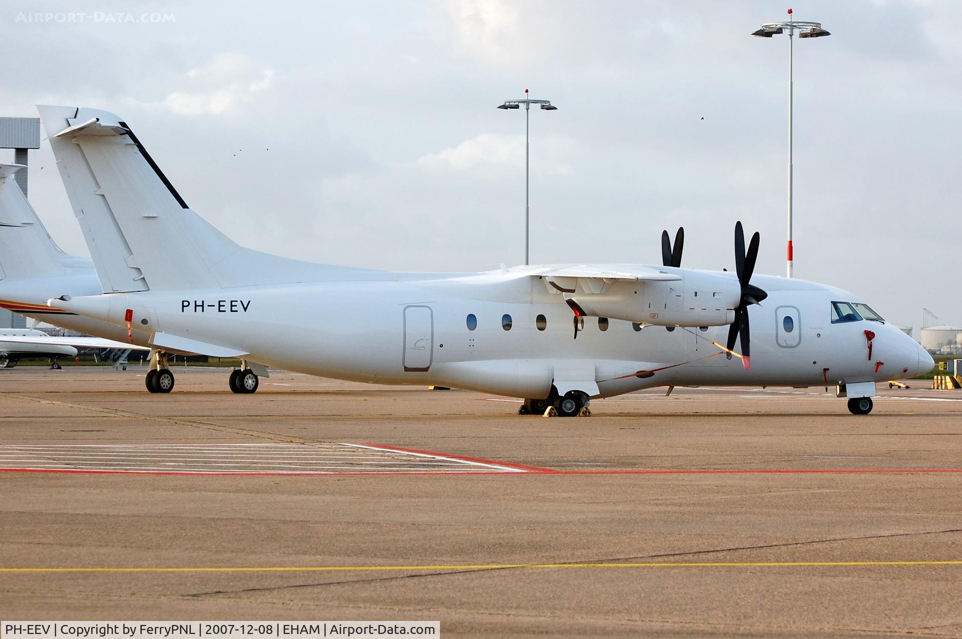 PH-EEV, 1995 Dornier 328-110 C/N 3056, Elas Professional Services Do328