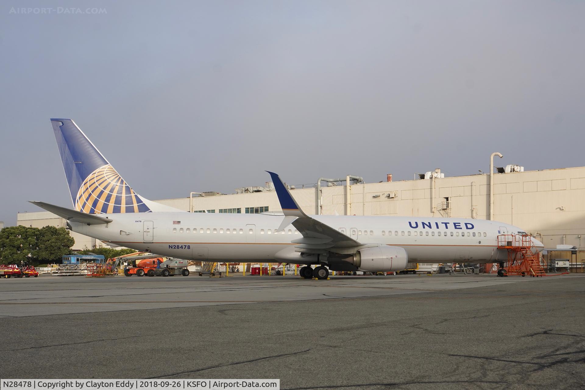 N28478, 2013 Boeing 737-924/ER C/N 31649, SFO 2018.