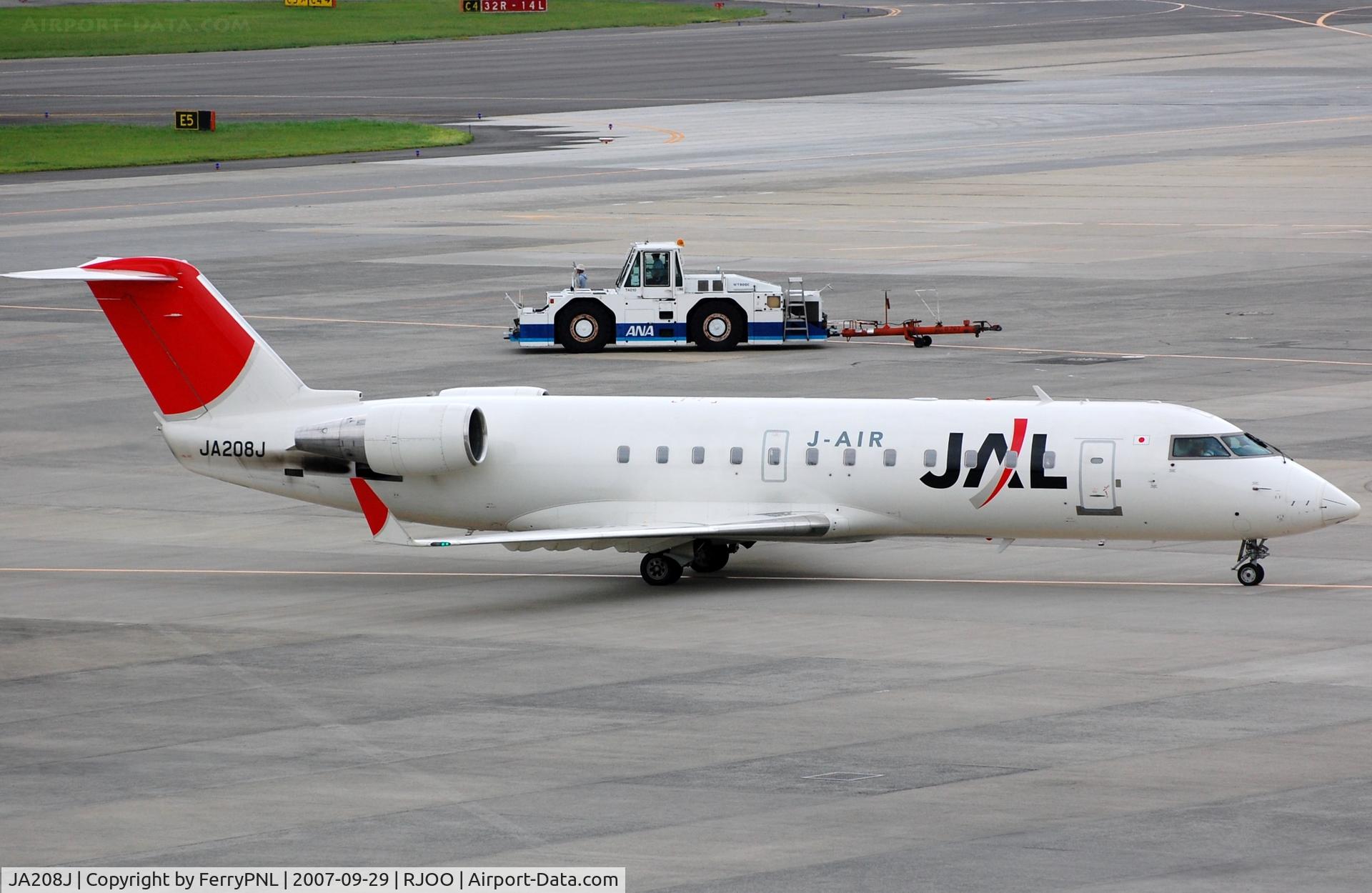 JA208J, 2005 Bombardier CRJ-200ER (CL-600-2B19) C/N 8059, J-Air opf JAL CL200