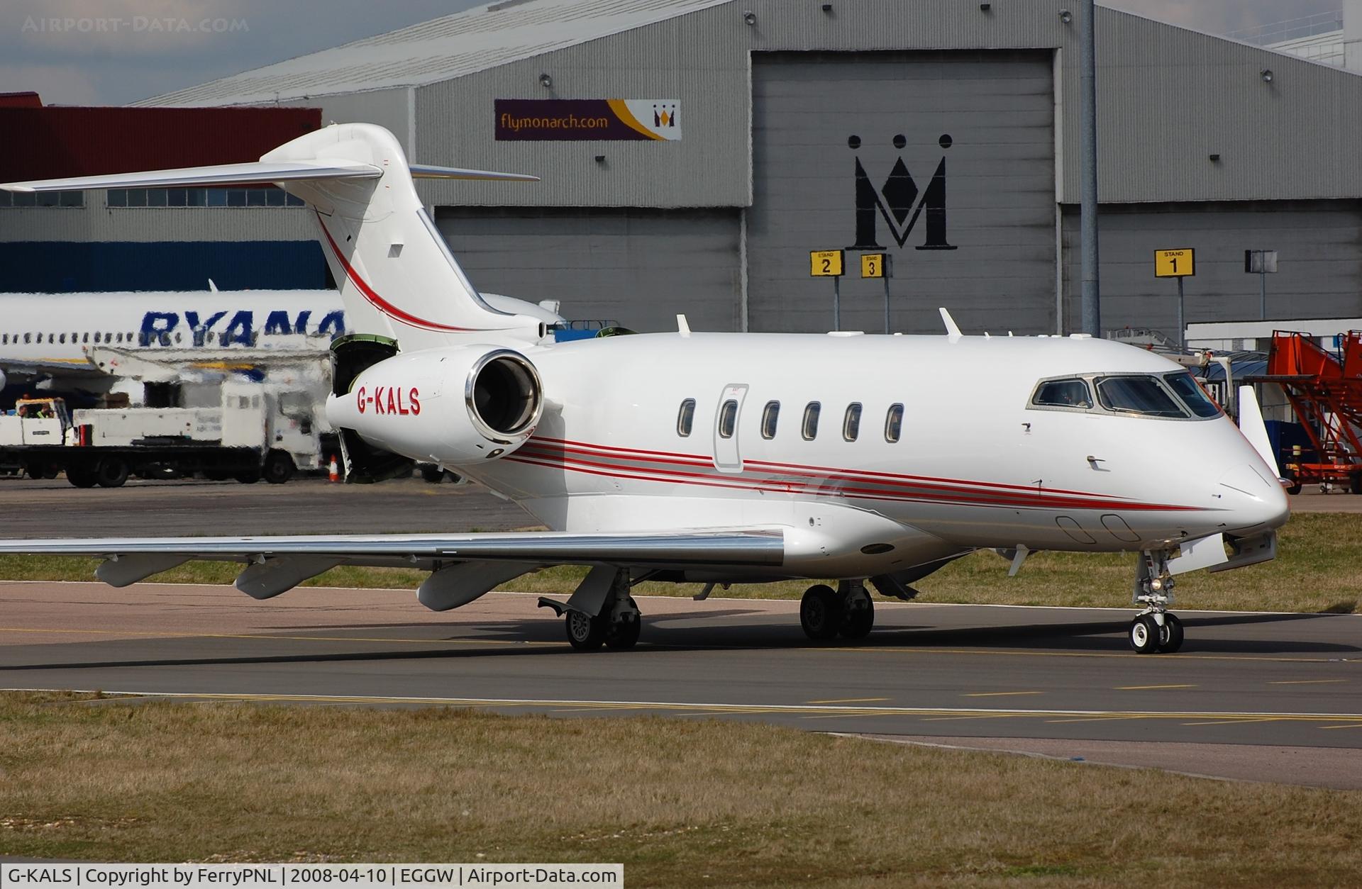 G-KALS, 2006 Bombardier Challenger 300 (BD-100-1A10) C/N 20106, London Executive Aviation CL300
