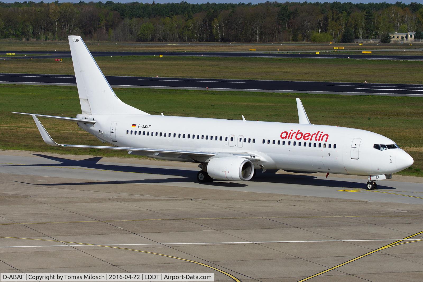 D-ABAF, 2001 Boeing 737-86J C/N 30878, 