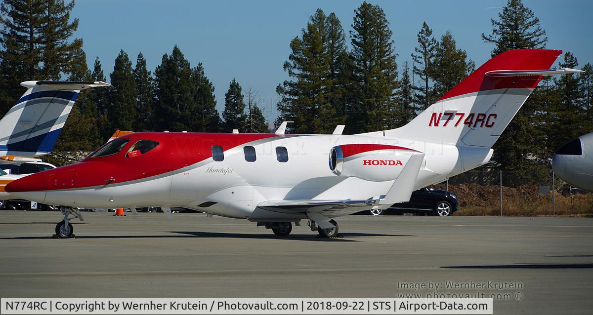 N774RC, 2016 Honda HA-420 HondaJet C/N 42000020, N774RC at Sonoma County Airport
