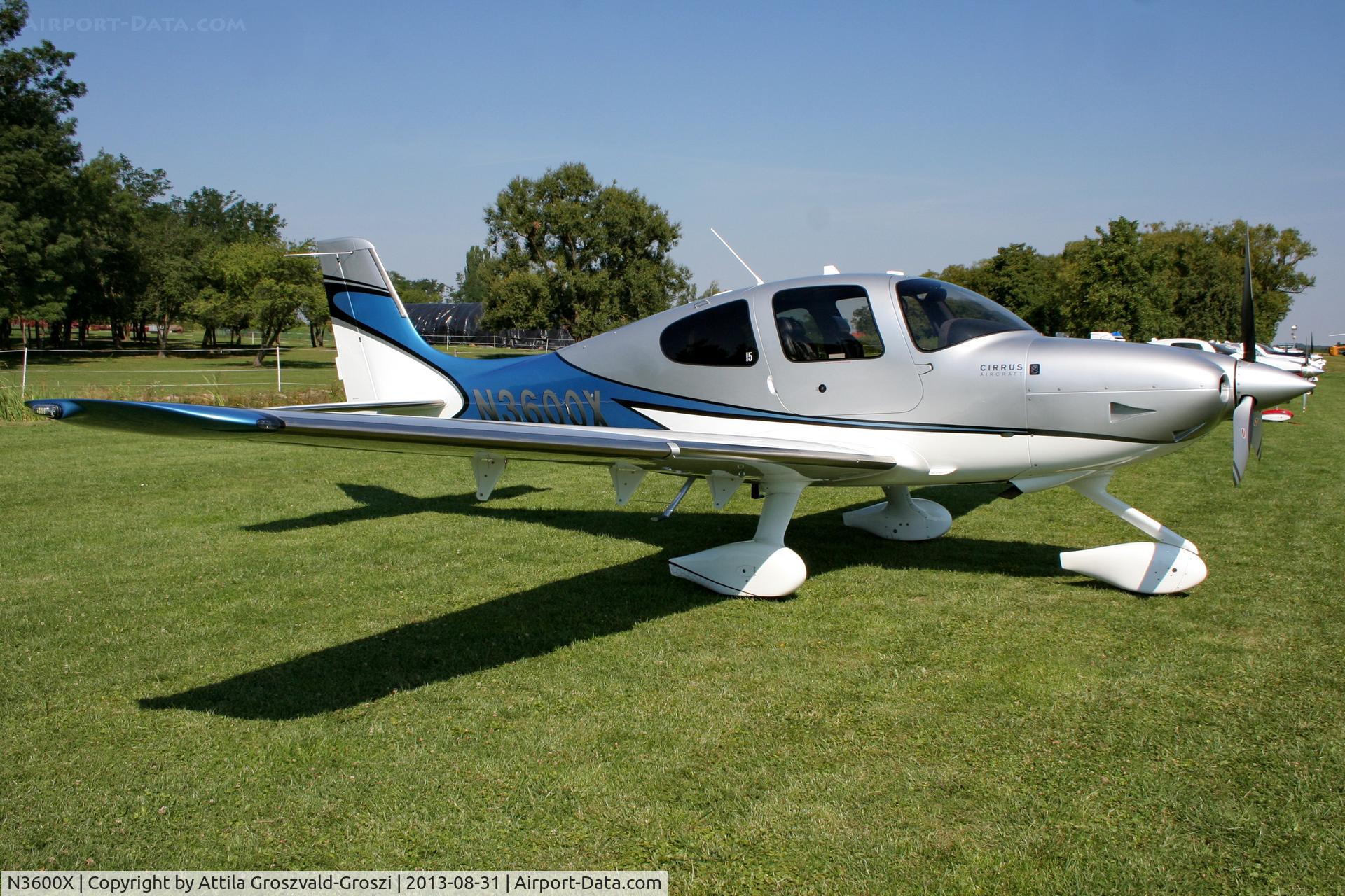 N3600X, 2013 Cirrus SR22T C/N 0491, II. Cirrus-Hertelendy Aviator's Weekend , Hertelendy Castle Airfield Hungary