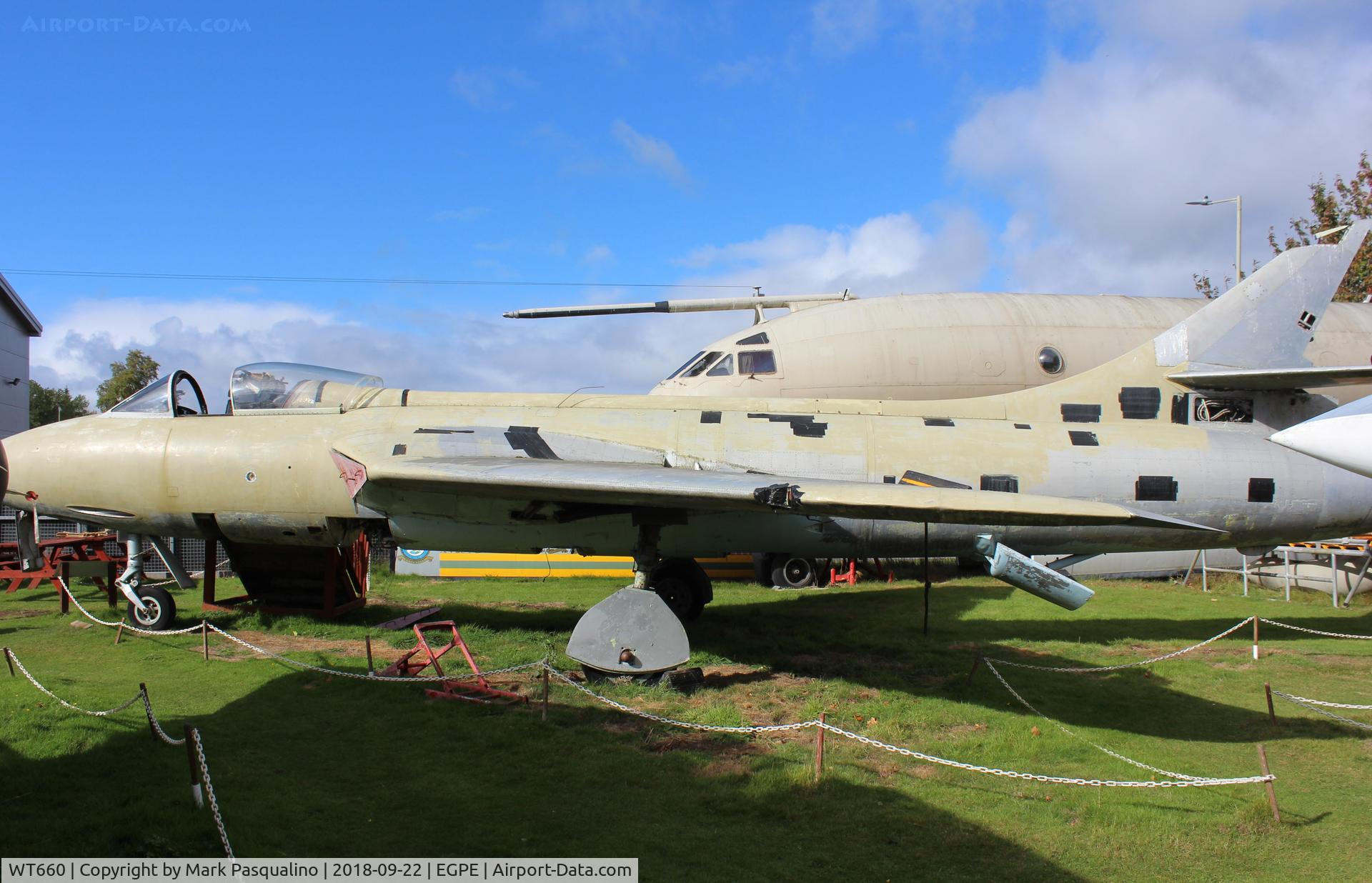 WT660, 1954 Hawker Hunter F.1 C/N 41H-665495, Hawker Hunter F.1