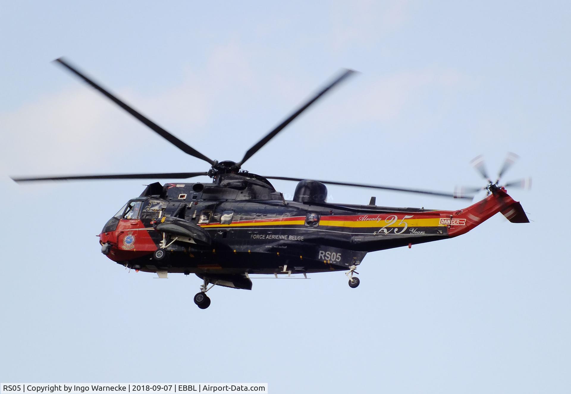 RS05, 1976 Westland Sea King Mk.48 C/N WA835, Westland (Sikorsky SH-3) Sea King Mk48 of the FAeB (Belgian Air Force) in '25 years in Koksijde' special colours at the 2018 BAFD spotters day, Kleine Brogel airbase