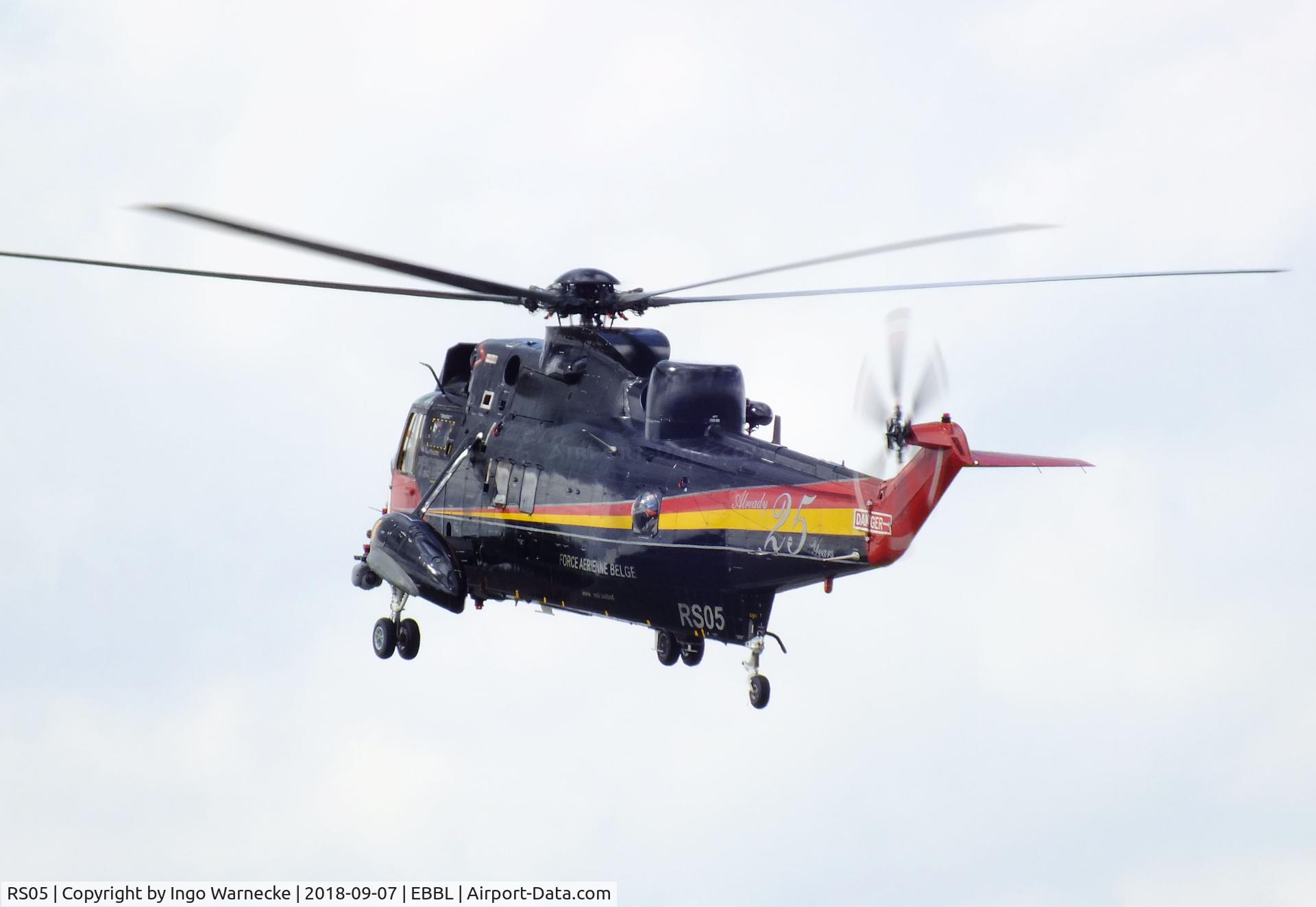 RS05, 1976 Westland Sea King Mk.48 C/N WA835, Westland (Sikorsky SH-3) Sea King Mk48 of the FAeB (Belgian Air Force) in '25 years in Koksijde' special colours at the 2018 BAFD spotters day, Kleine Brogel airbase
