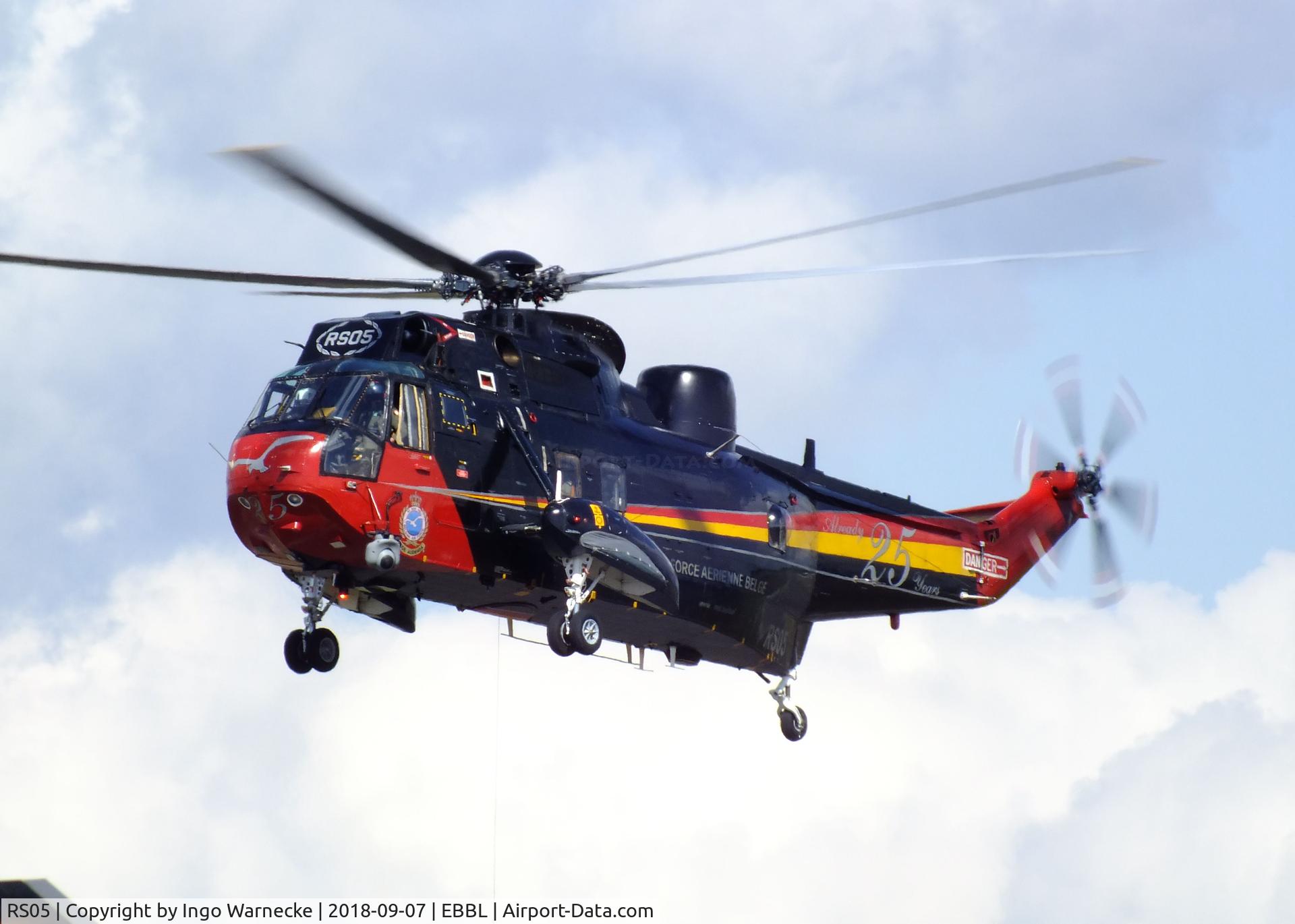 RS05, 1976 Westland Sea King Mk.48 C/N WA835, Westland (Sikorsky SH-3) Sea King Mk48 of the FAeB (Belgian Air Force) in '25 years in Koksijde' special colours at the 2018 BAFD spotters day, Kleine Brogel airbase