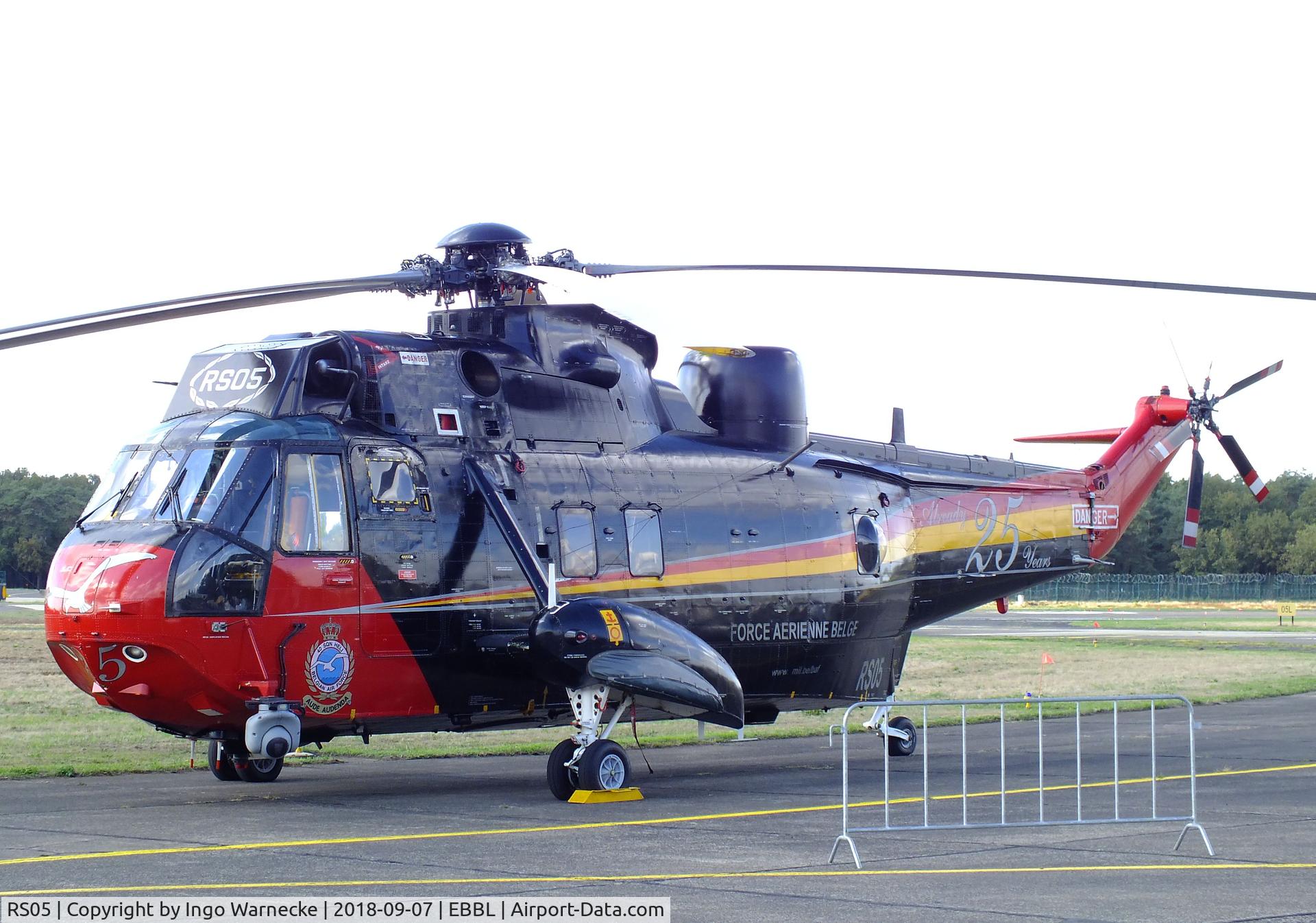 RS05, 1976 Westland Sea King Mk.48 C/N WA835, Westland (Sikorsky SH-3) Sea King Mk48 of the FAeB (Belgian Air Force) in '25 years in Koksijde' special colours at the 2018 BAFD spotters day, Kleine Brogel airbase