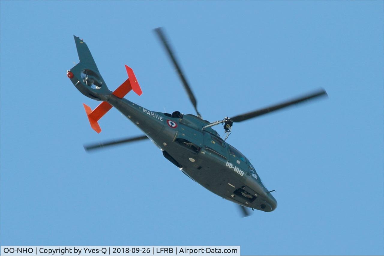OO-NHO, 2008 Eurocopter AS-365N-3 Dauphin 2 C/N 6809, Eurocopter AS- 365N-3 Dauphin 2, Flight over, Brest-Bretagne airport (LFRB-BES)