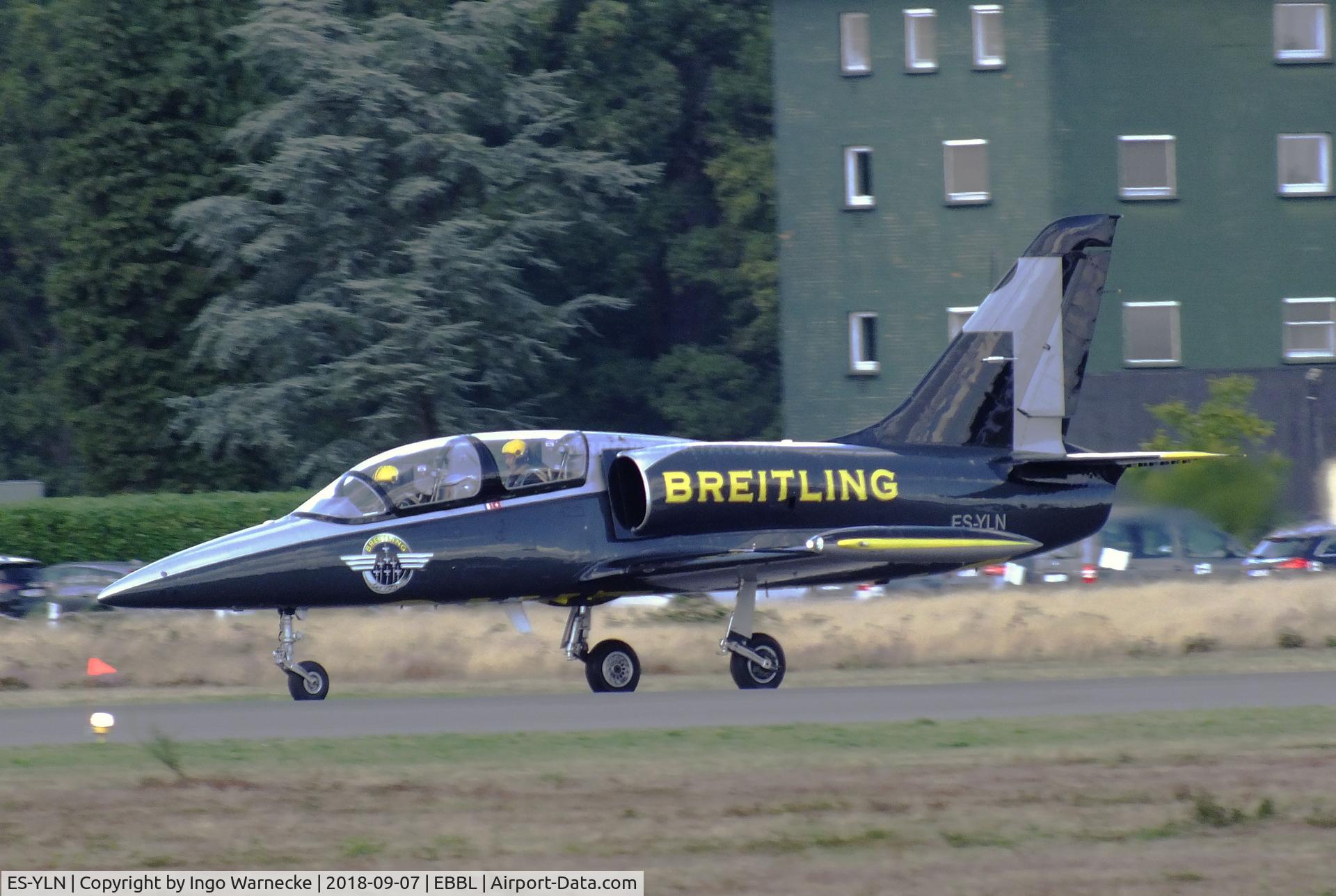 ES-YLN, Aero L-39C Albatros C/N 533637, Aero L-39C Albatros, No 1 of Breitling Jet Team at the 2018 BAFD spotters day, Kleine Brogel airbase